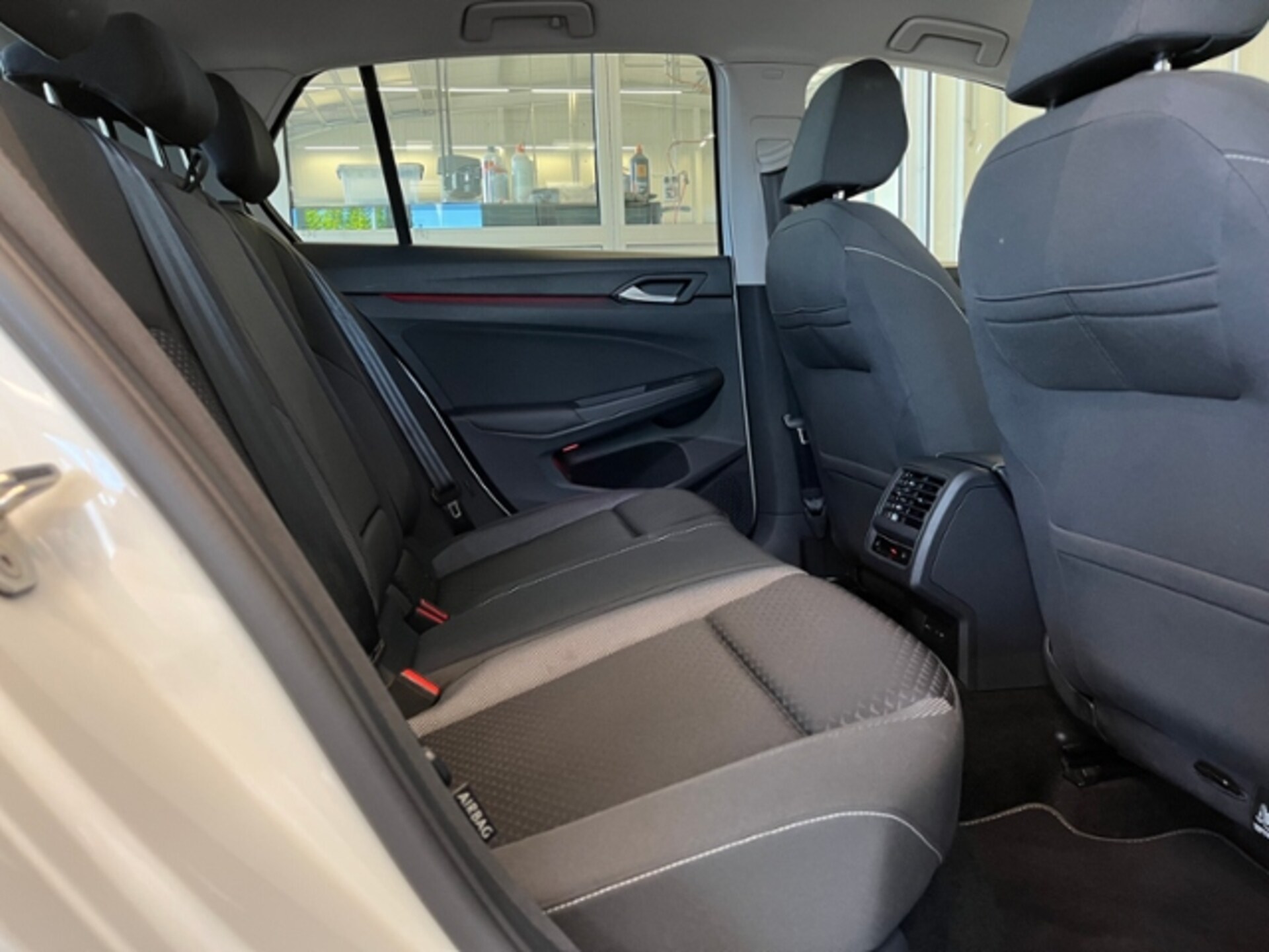 Volkswagen Golf Active