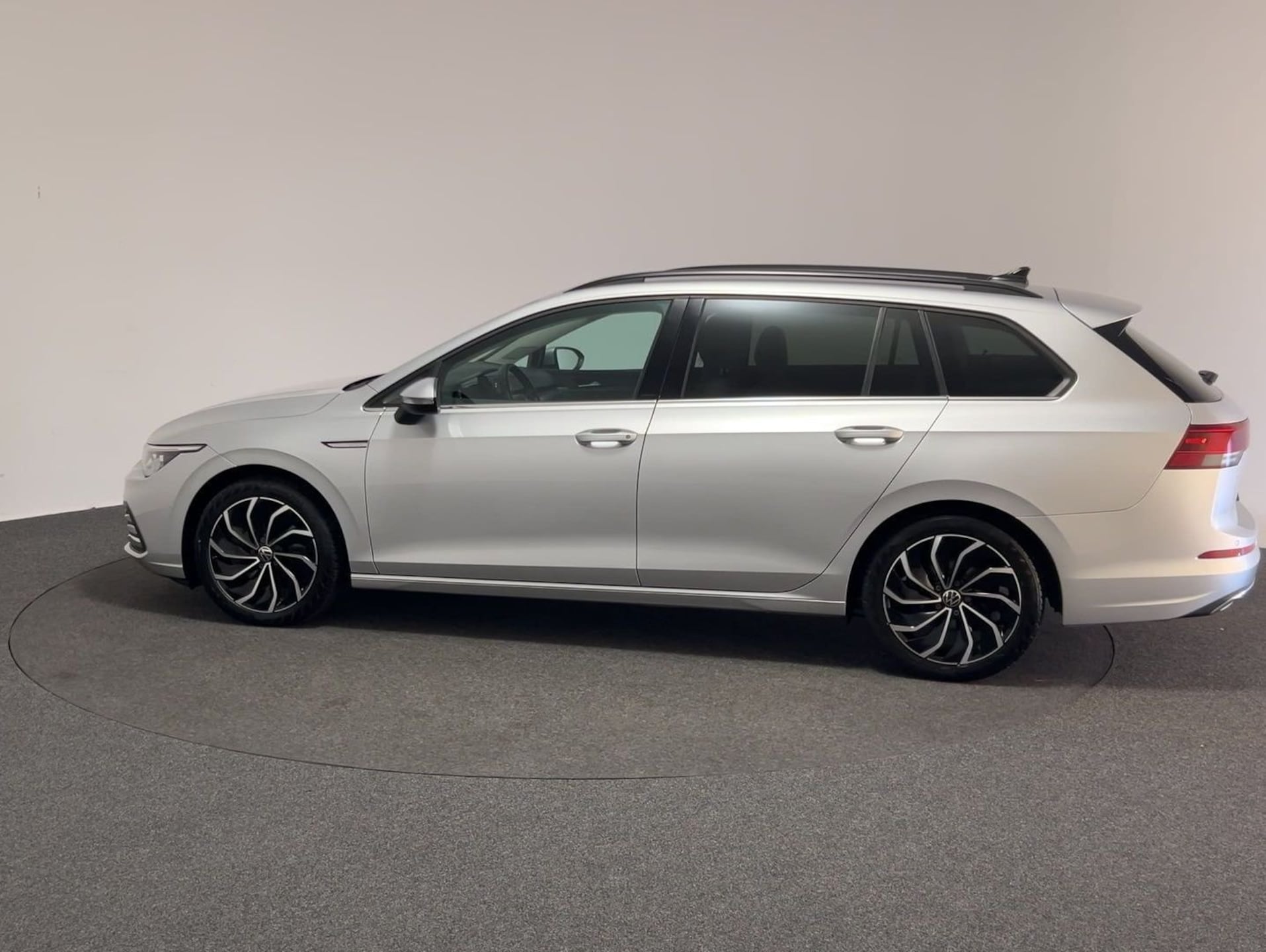 Volkswagen Golf Variant Style