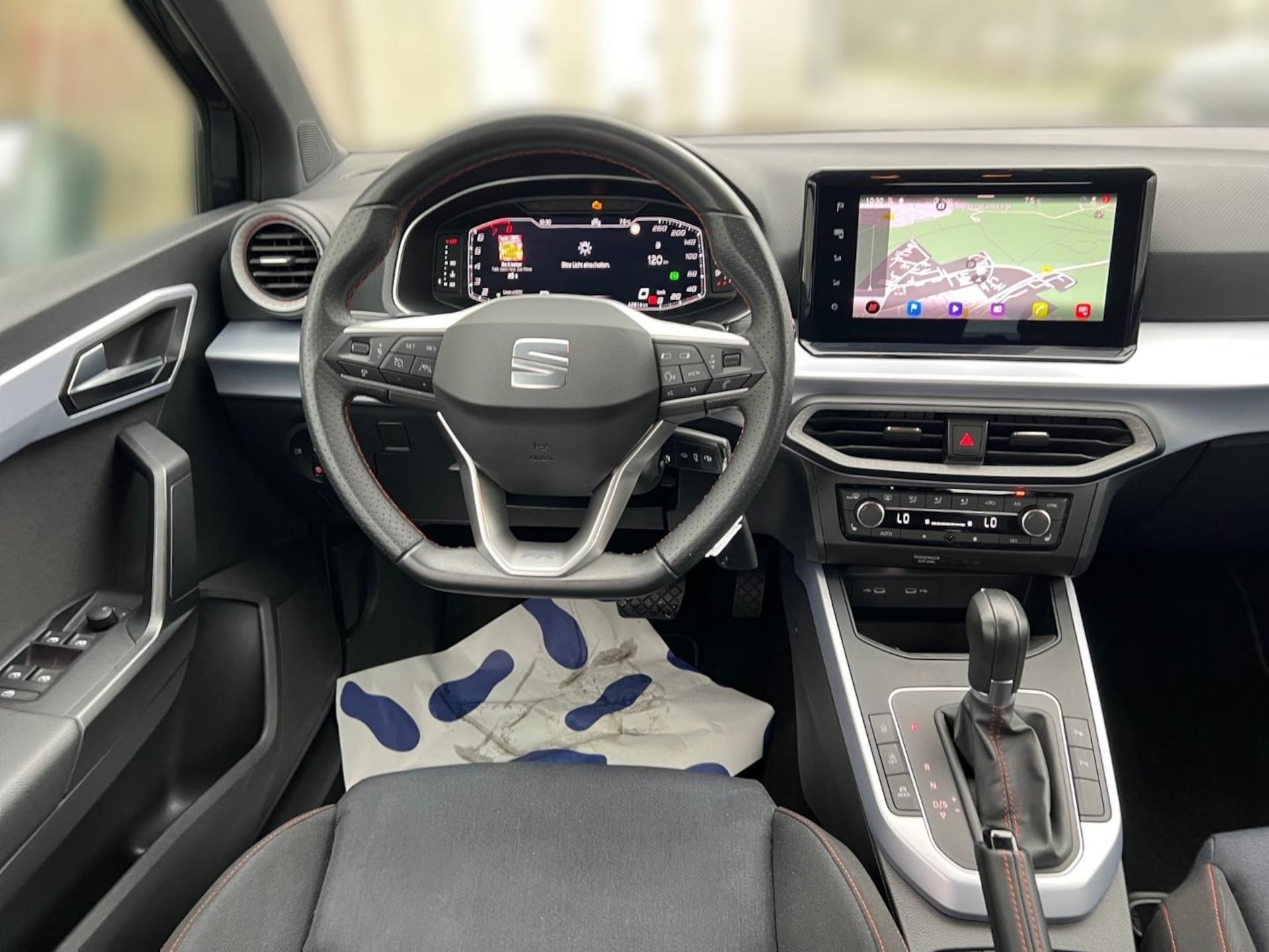 SEAT Arona FR