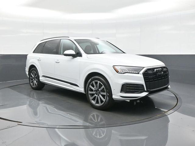 Photo of 2023 Audi Q7