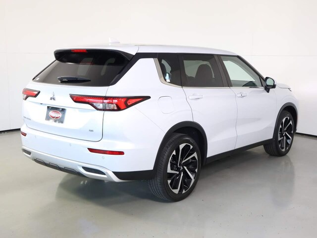 2024 Mitsubishi Outlander