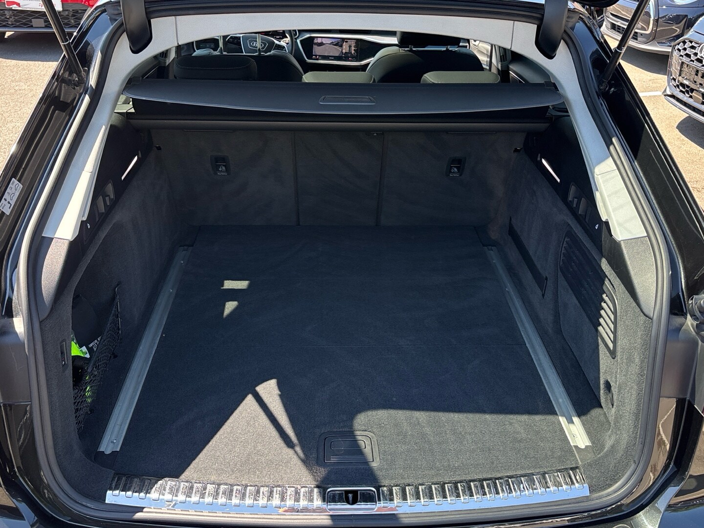 Image about Audi S6 Avant S6 Avant TDI 253(344) kW(PS) tiptronic