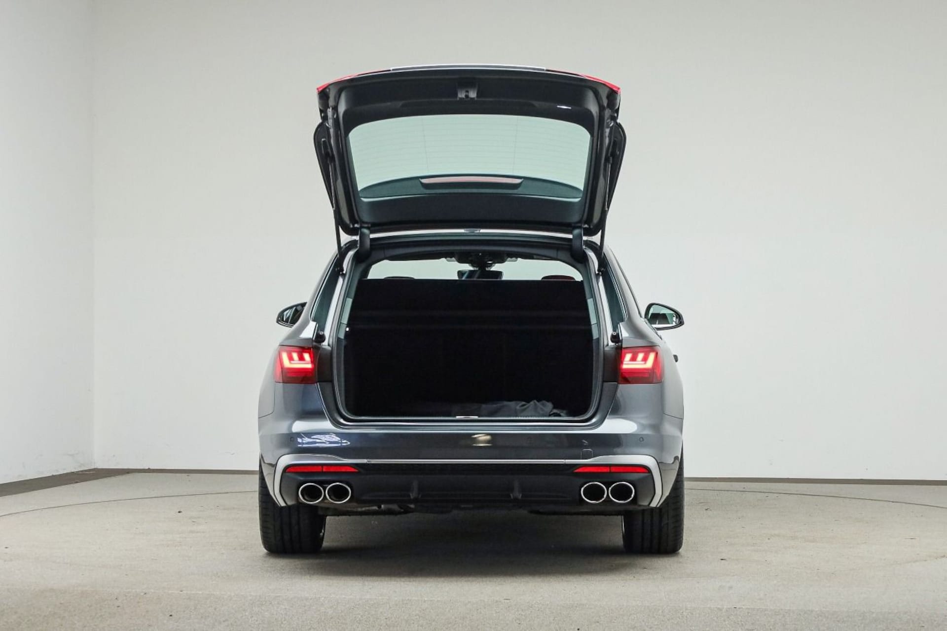 Audi S4 Avant