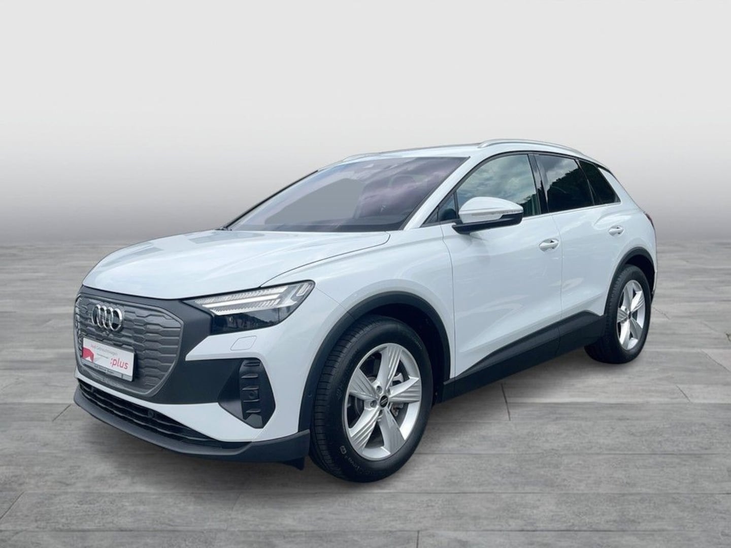 Bild über Audi Q4 e-tron 45 e-tron - für weitere Informationen kontaktieren Sie den Audi Partner