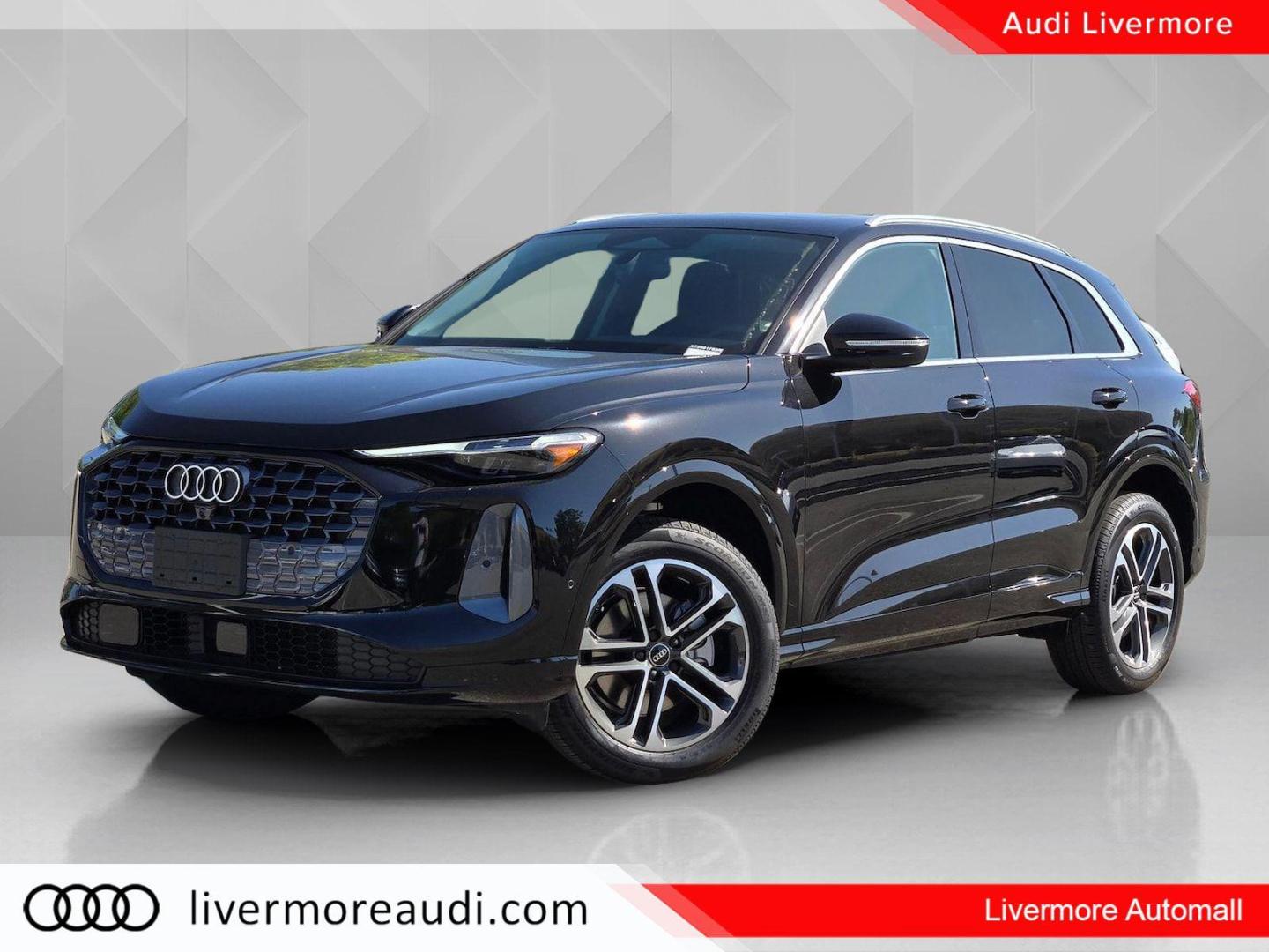 2026 Audi Q5 Premium Plus quattro's photo