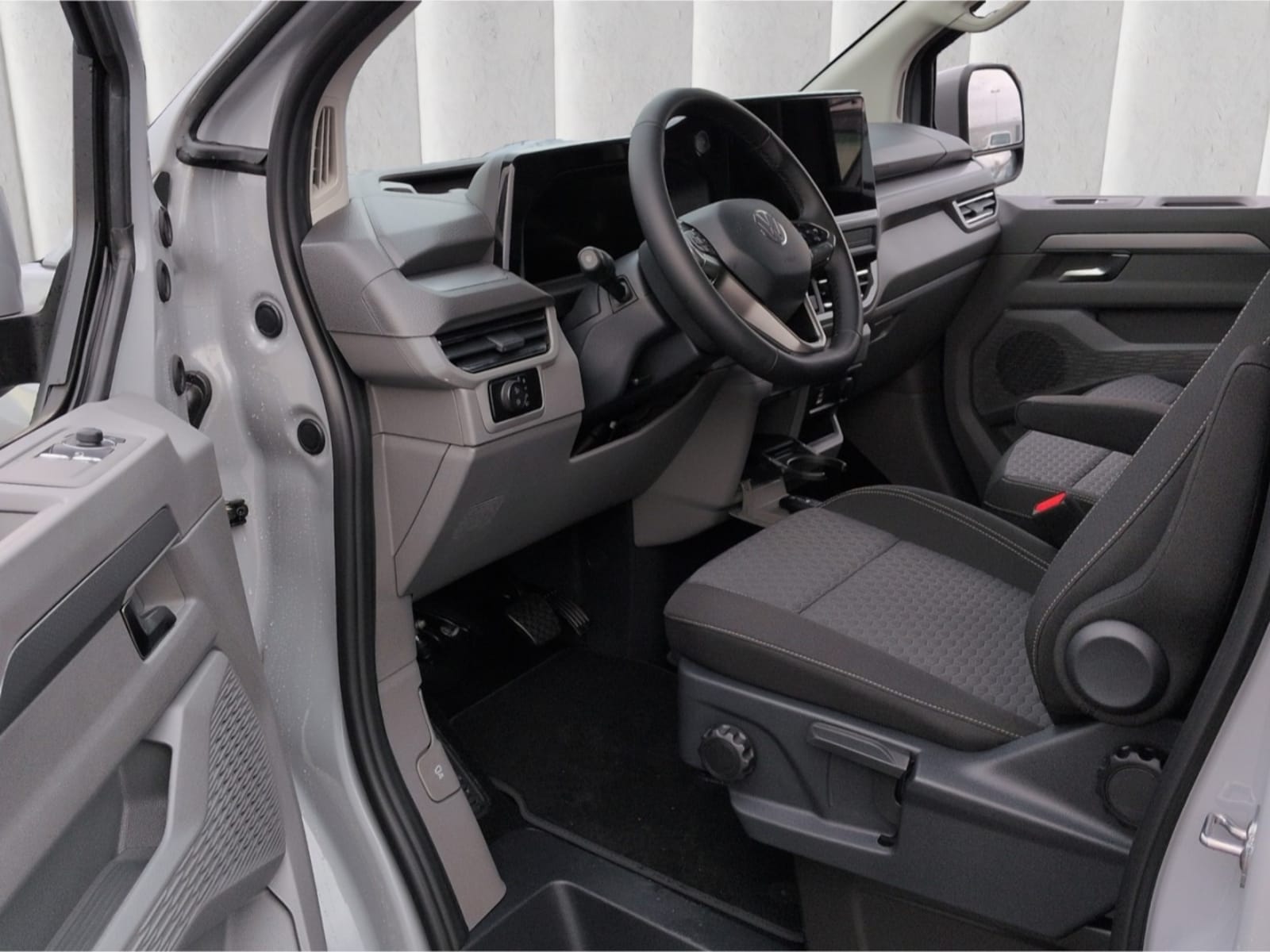 Volkswagen Caravelle langer Radstand – Bild 5