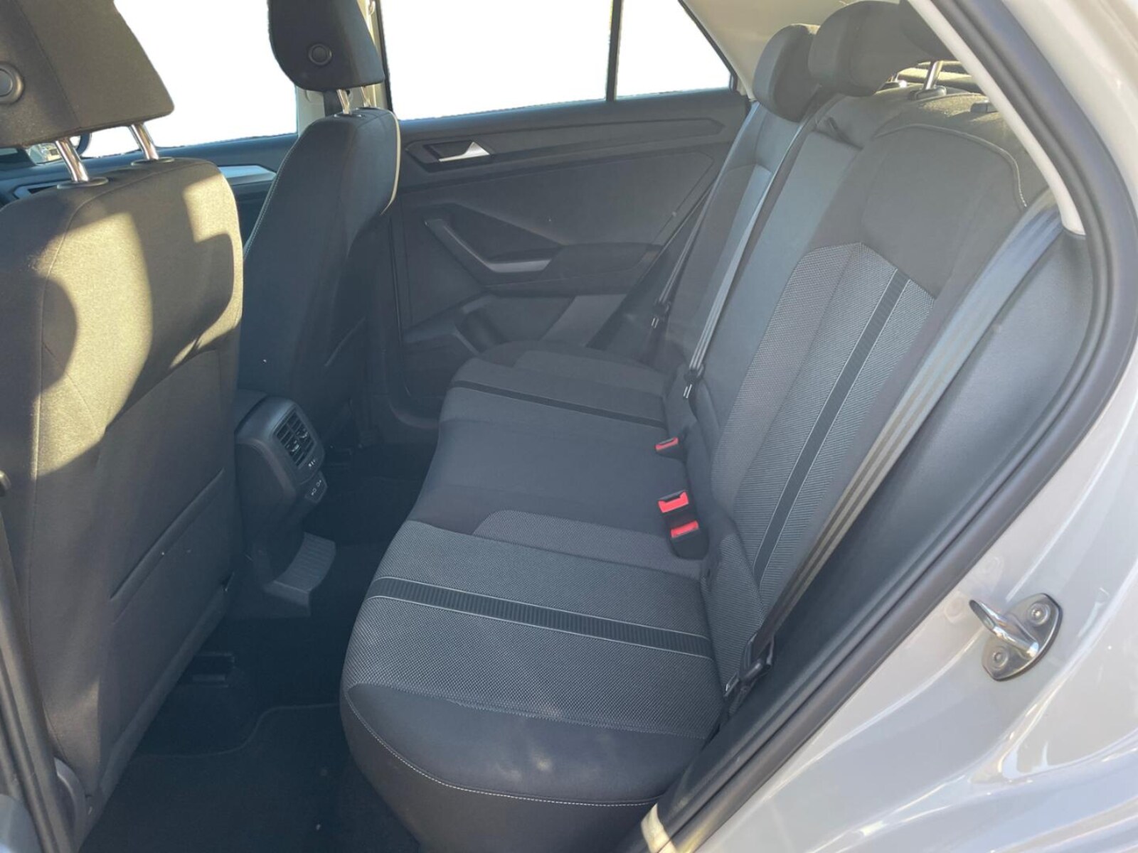 Volkswagen T-Roc – Bild 10