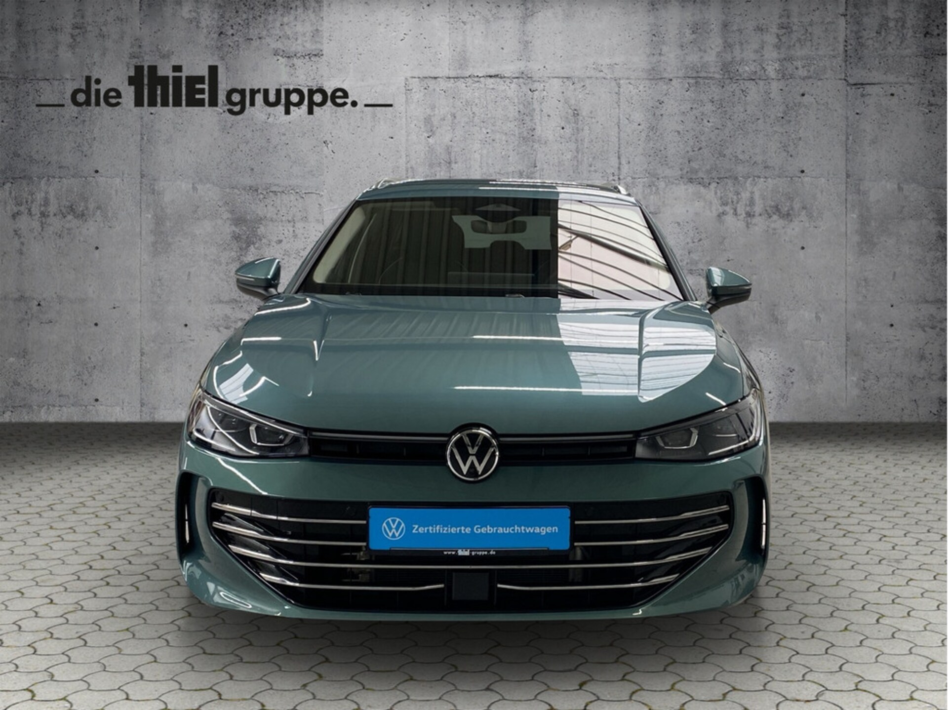 Volkswagen Passat Elegance