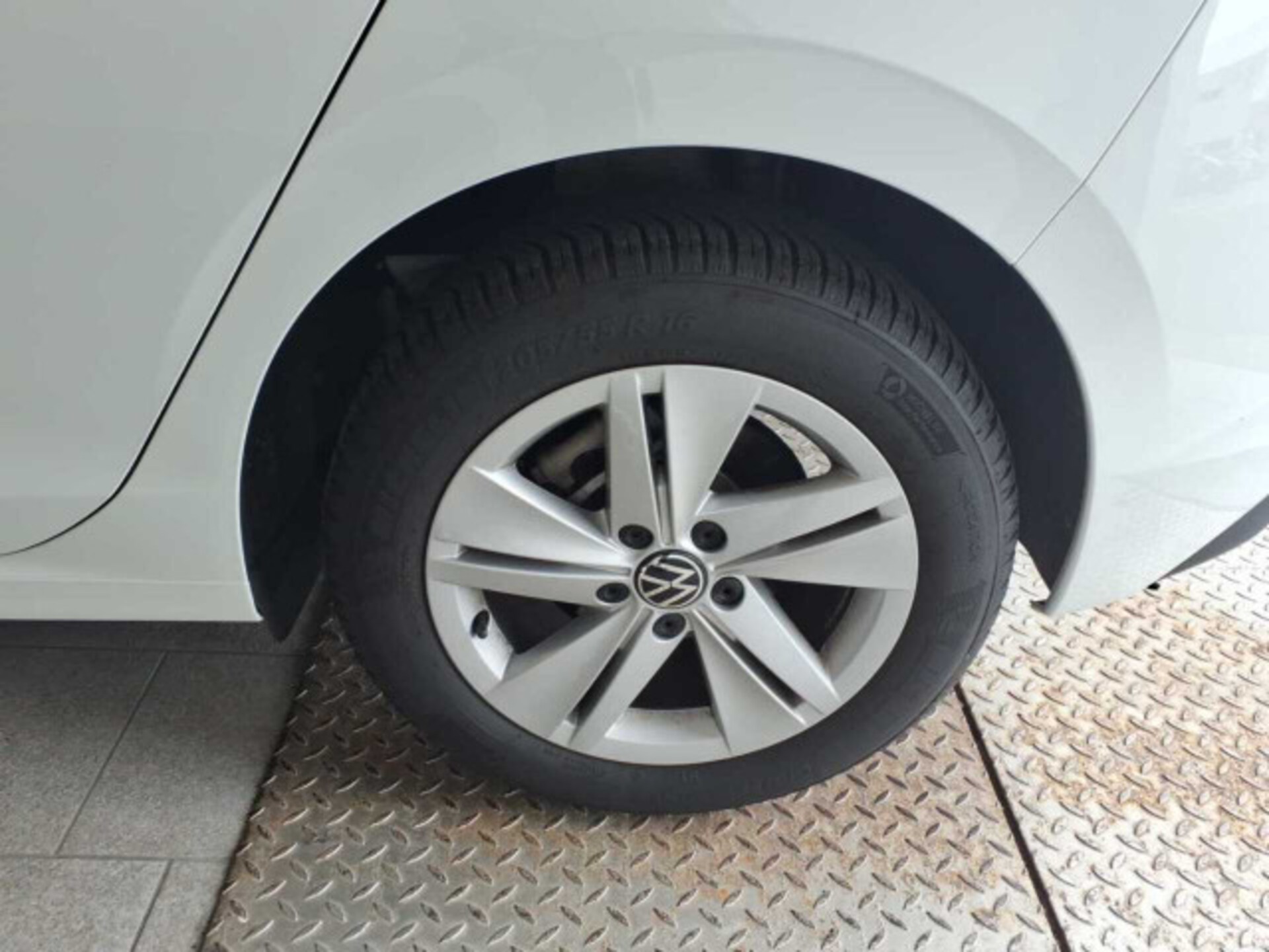 Volkswagen Golf Life