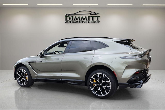 2023 Aston Martin DBX