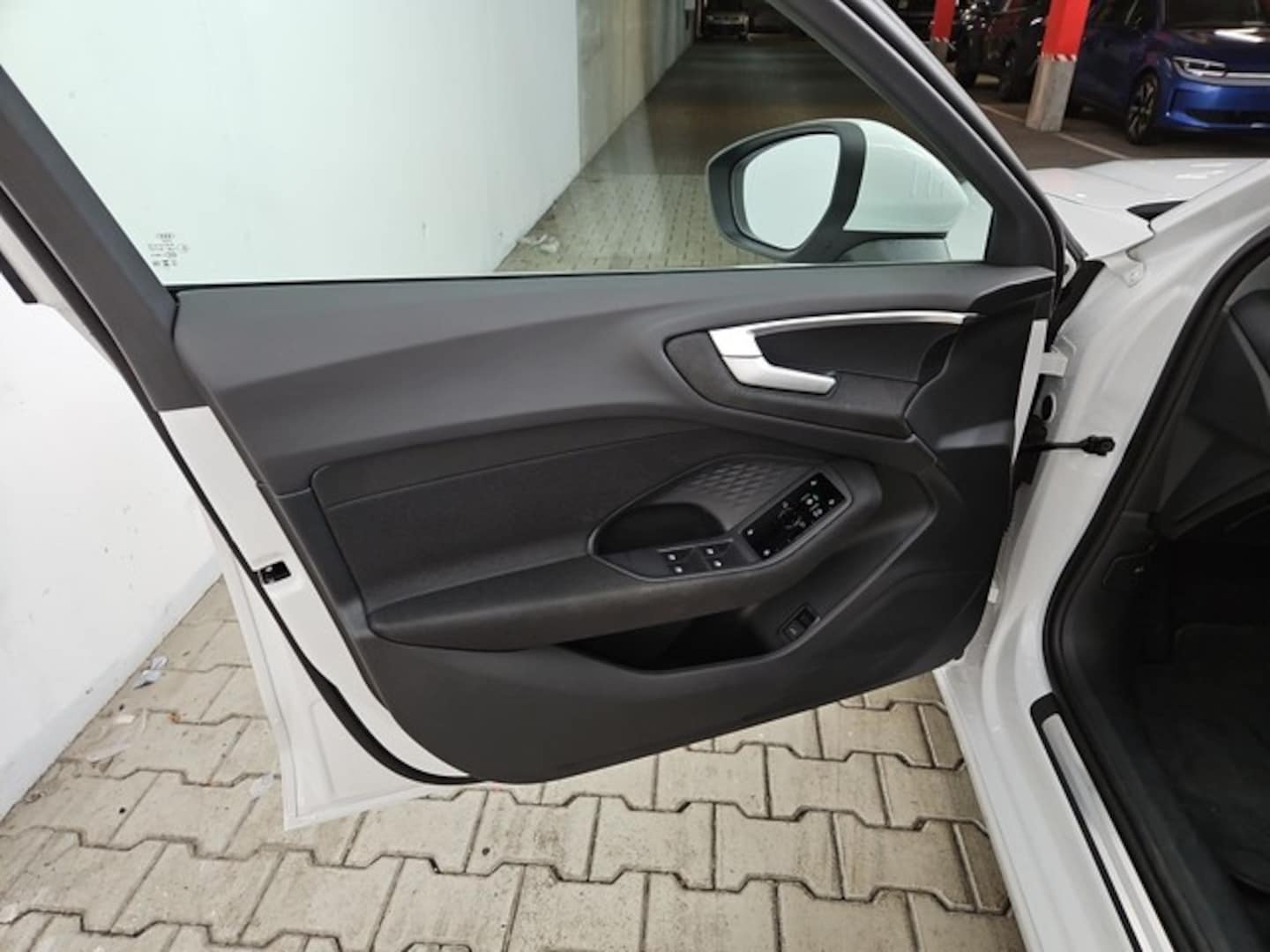 Bild über Audi A5 Limousine TDI 150 kW S tronic - für weitere Informationen kontaktieren Sie den Audi Partner