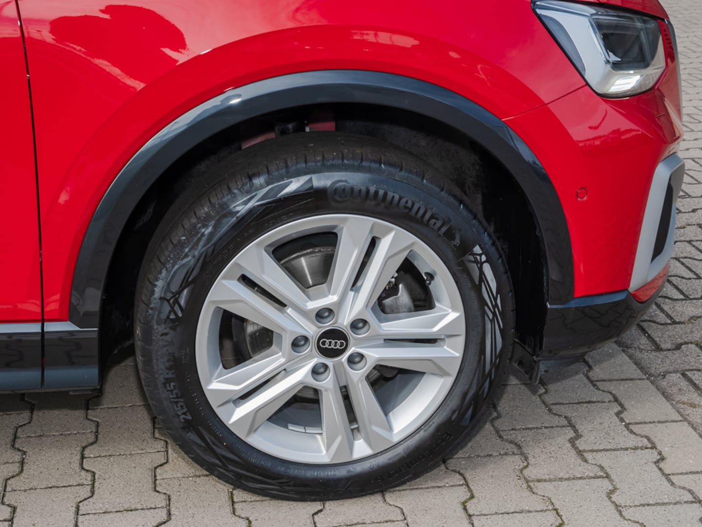 Bild über Audi Q2 advanced 35 TFSI S tronic - für weitere Informationen kontaktieren Sie den Audi Partner