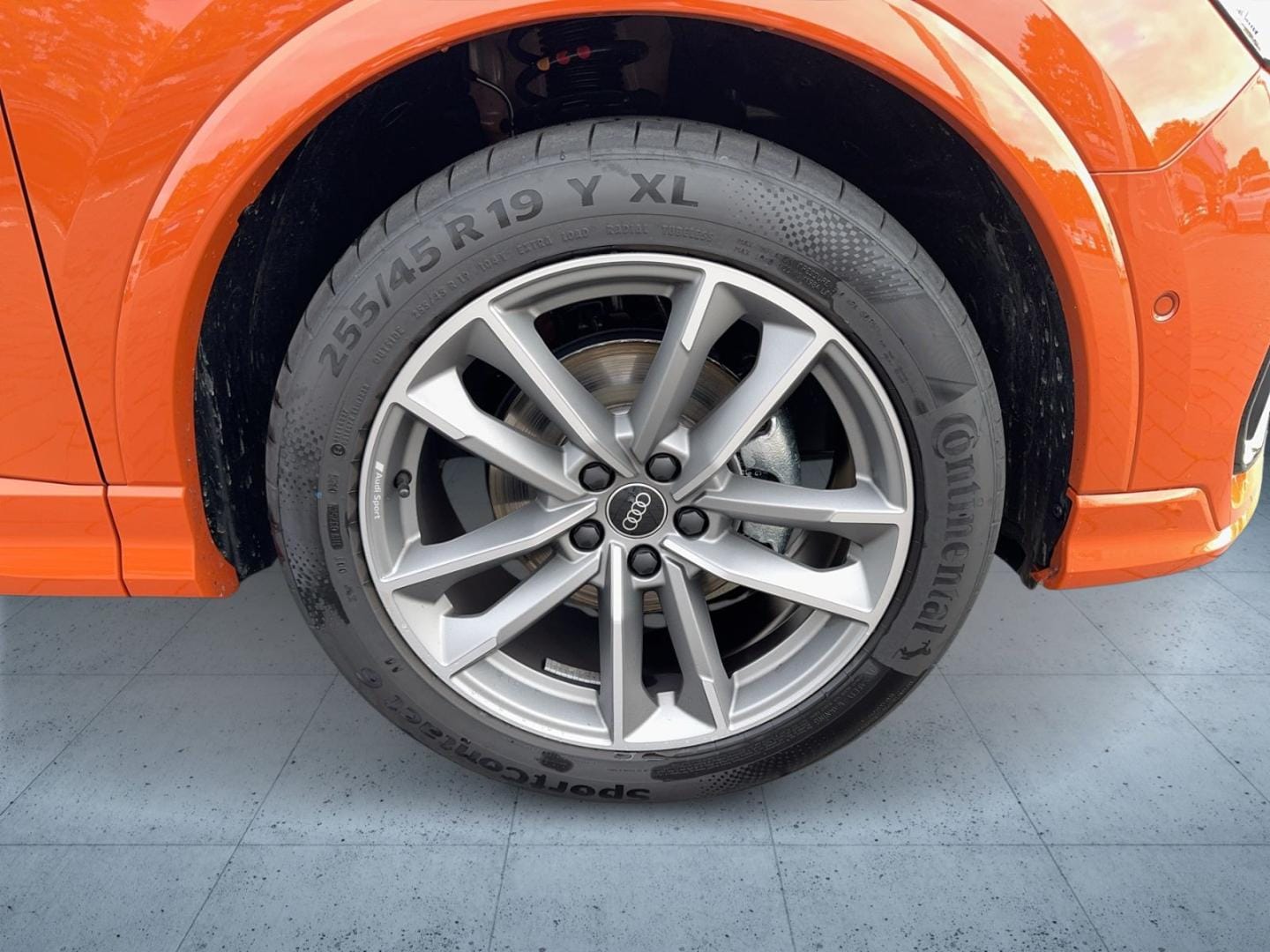 Bild über Audi Q3 S line 35 TFSI S tronic - für weitere Informationen kontaktieren Sie den Audi Partner