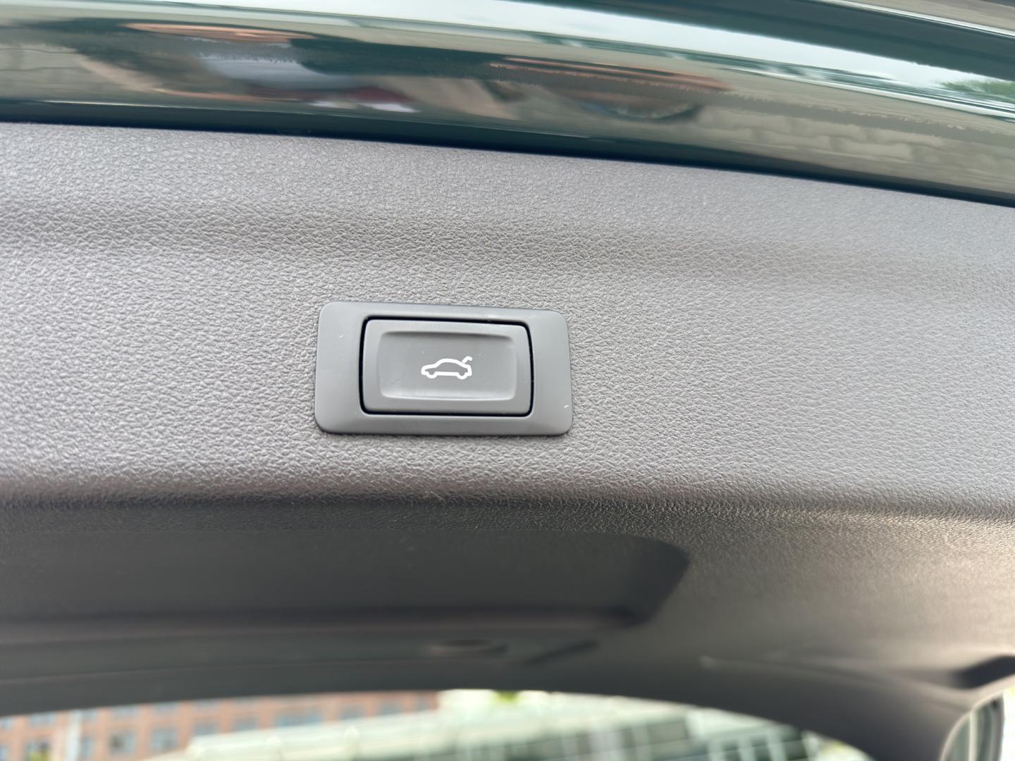 Image about Audi S6 Avant TDI quattro tiptronic