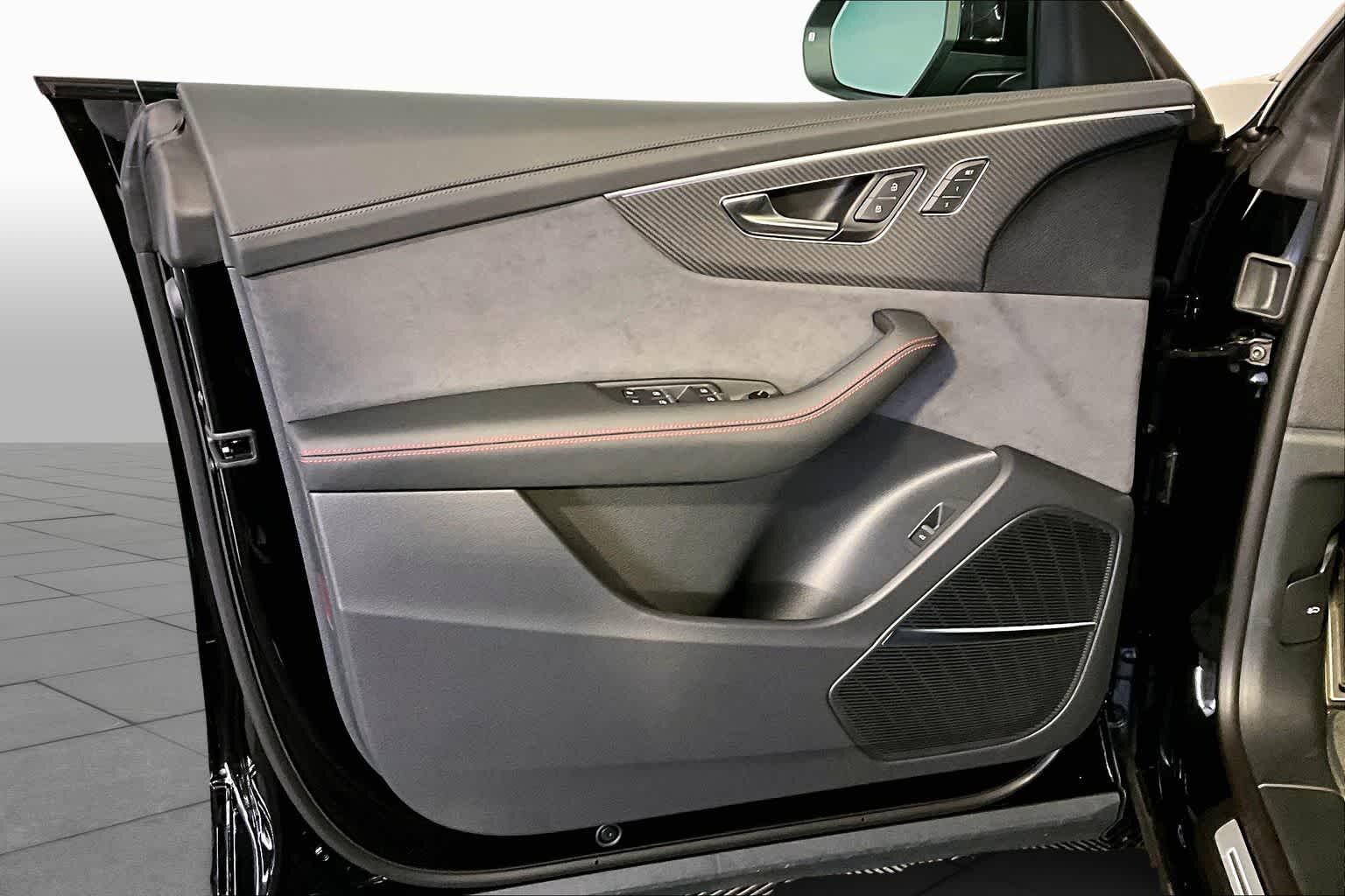 2026 Audi RS Q8 Base - Photo 10