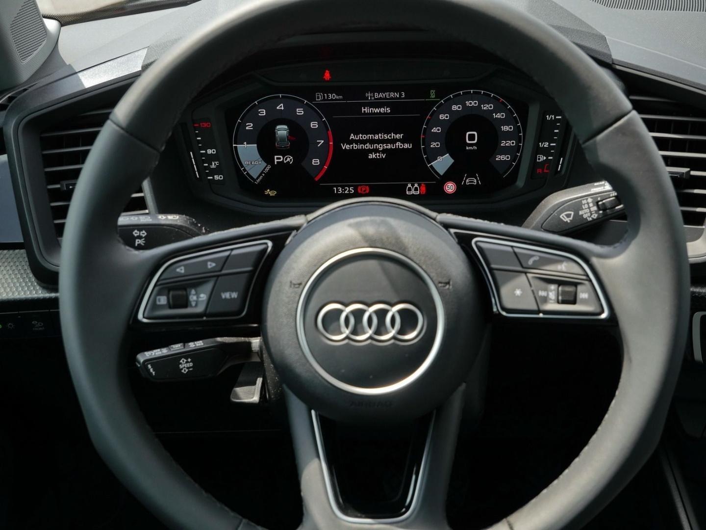 Bild über Audi A1 Sportback advanced 25 TFSI S tronic - für weitere Informationen kontaktieren Sie den Audi Partner