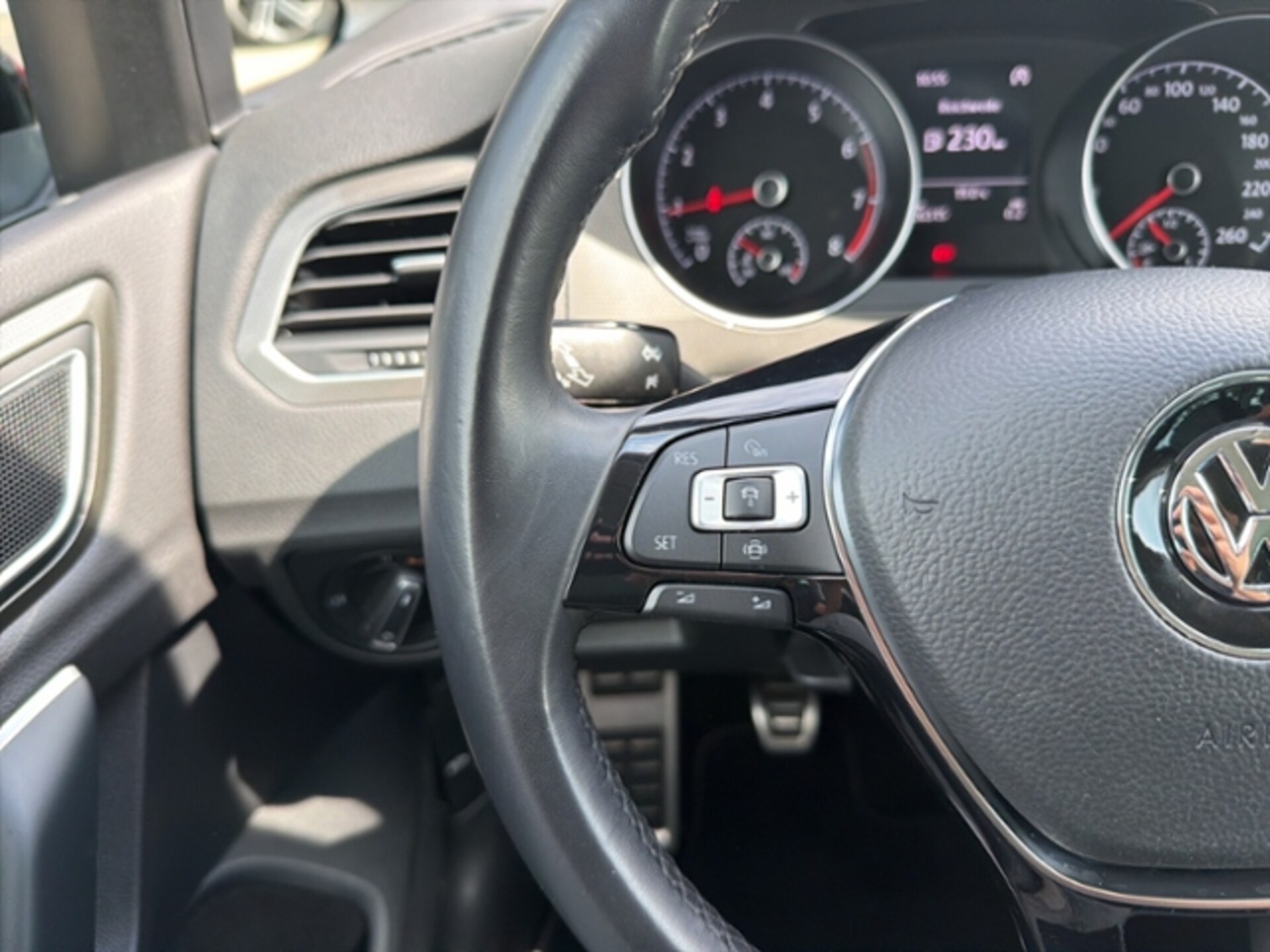 Volkswagen Golf Sportsvan IQ.DRIVE