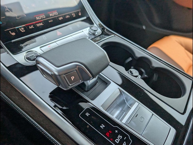2026 Audi Q8 Premium Plus - Photo 14