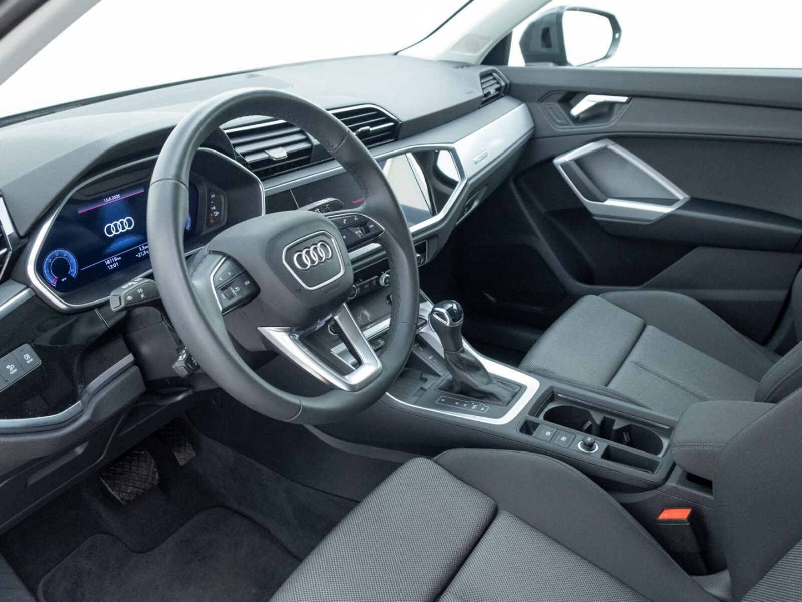 Audi Q3 – Bild 12