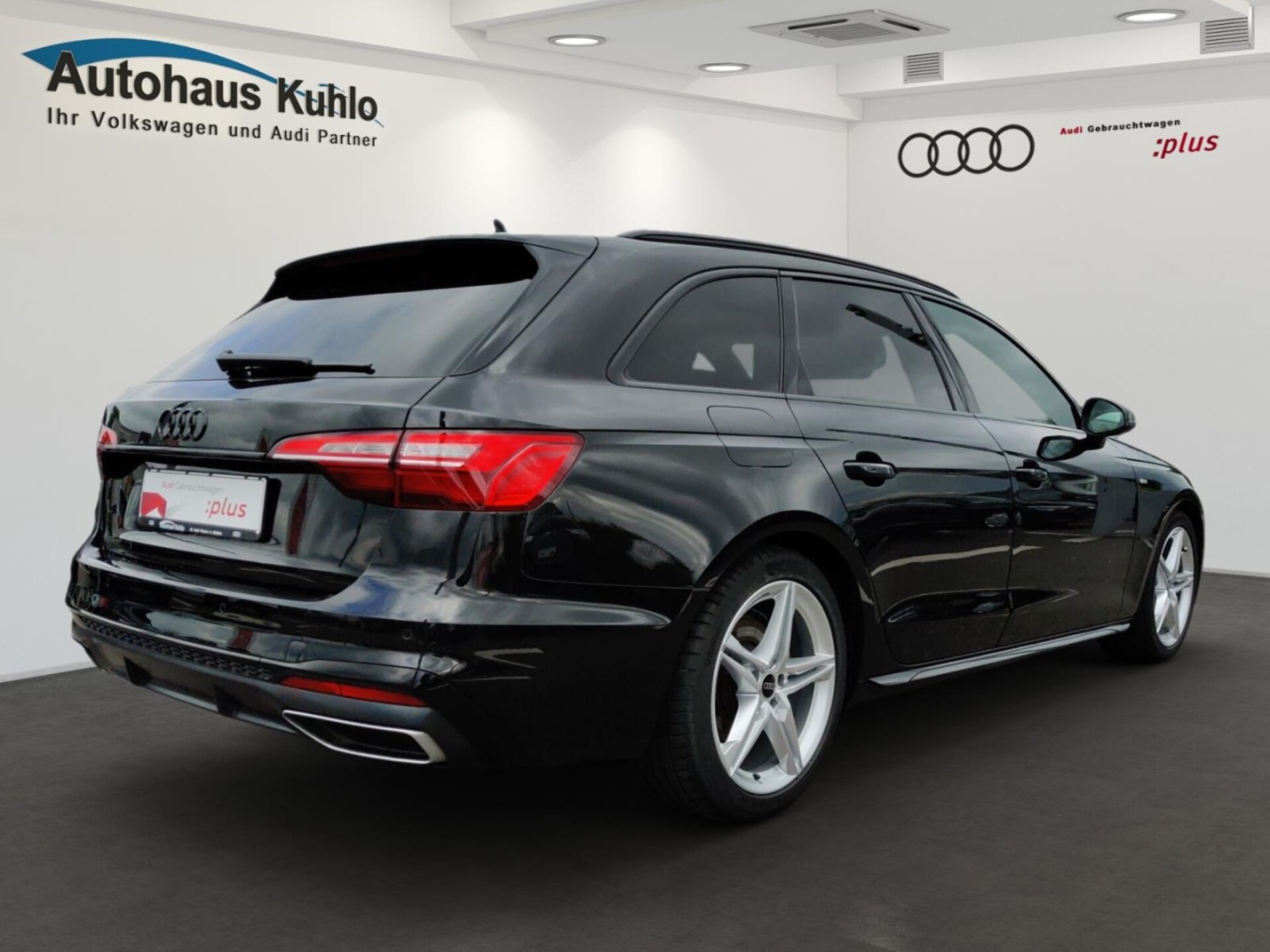 Audi A4 Avant S line