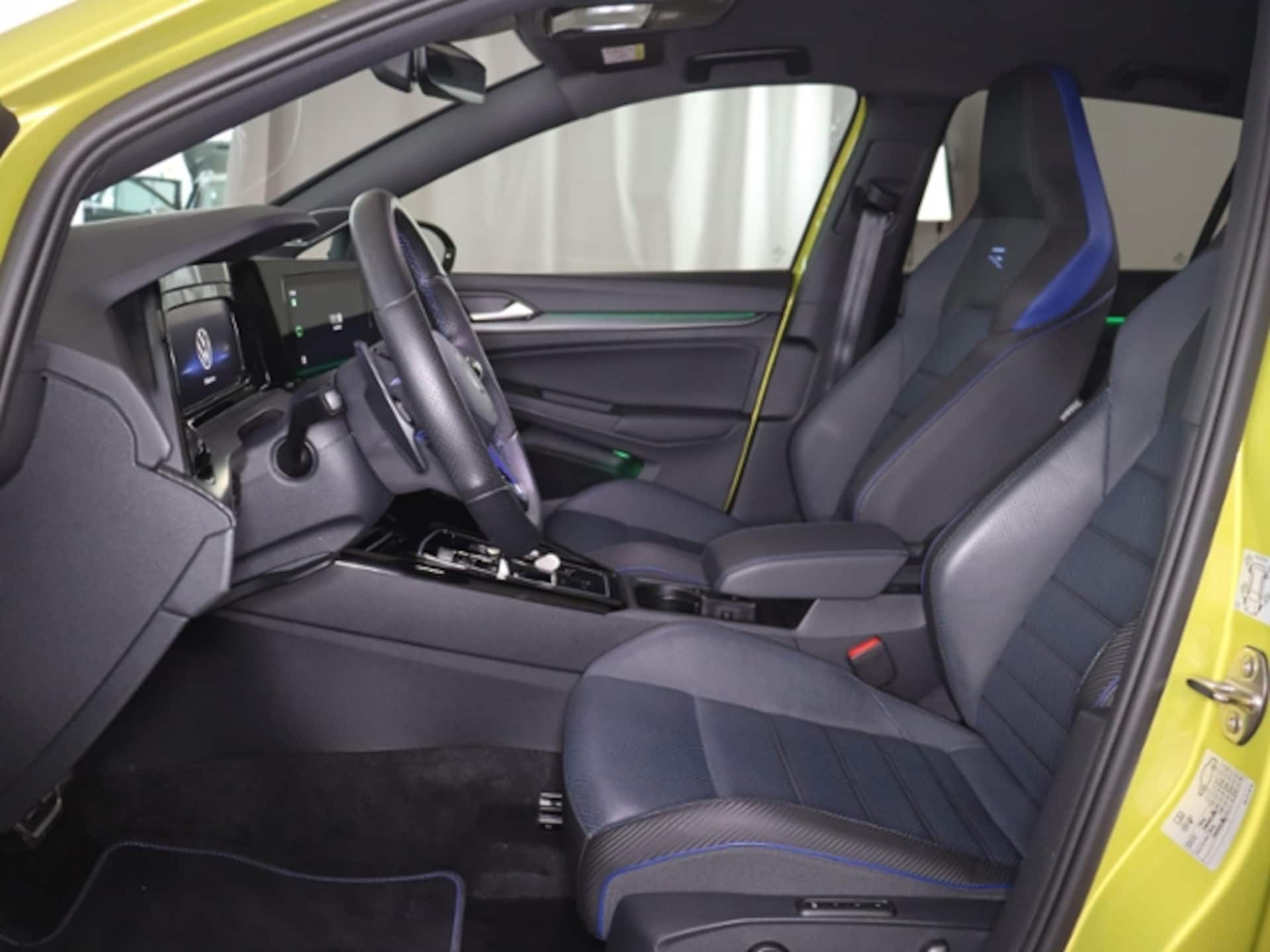 Volkswagen Golf R