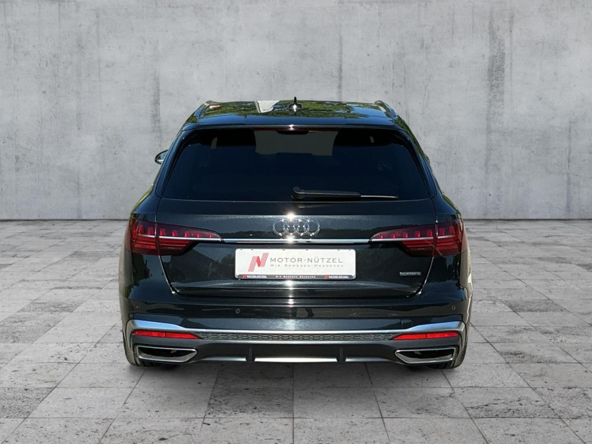 Audi A4 Avant S line