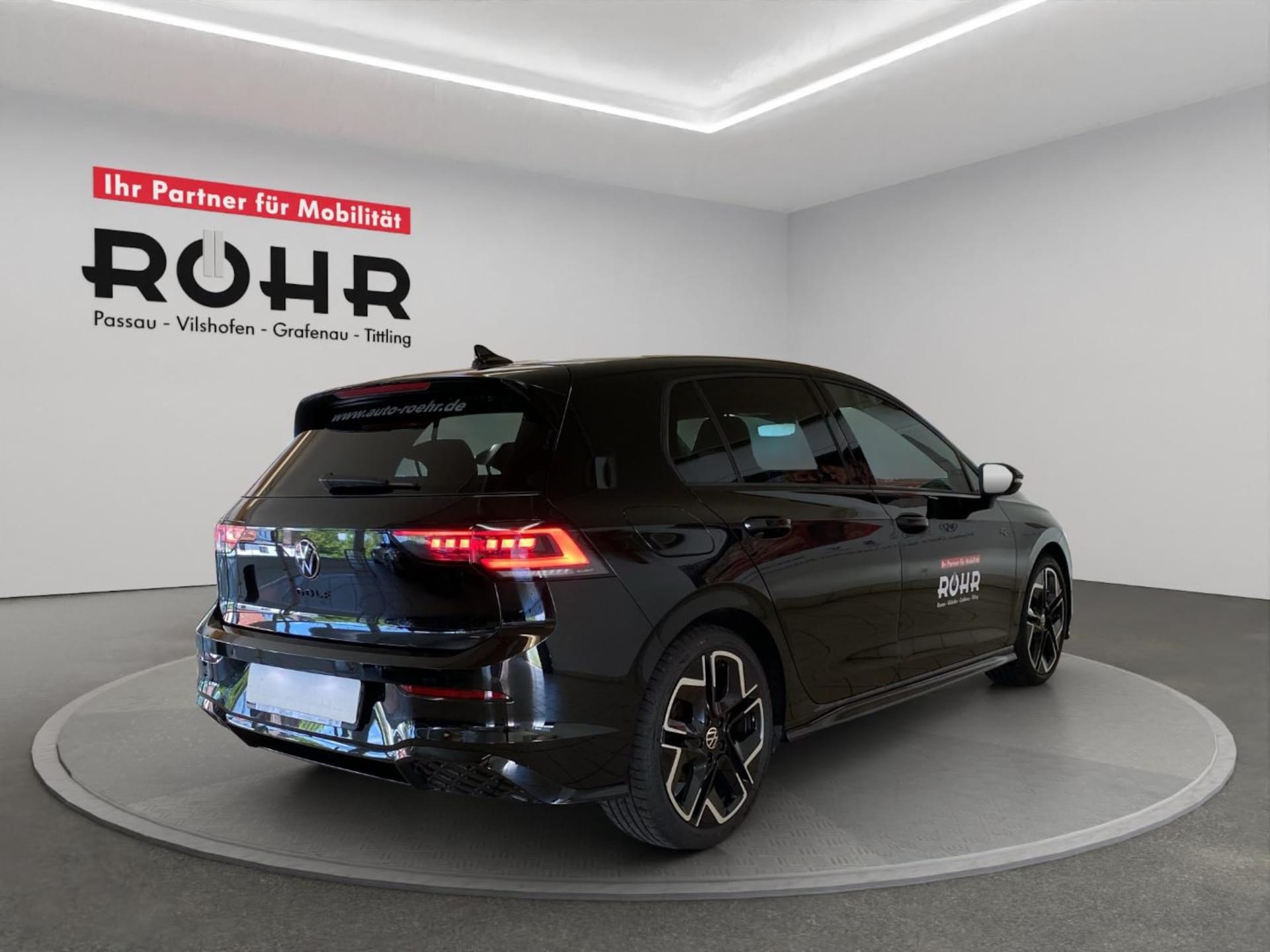 Volkswagen Golf R-Line