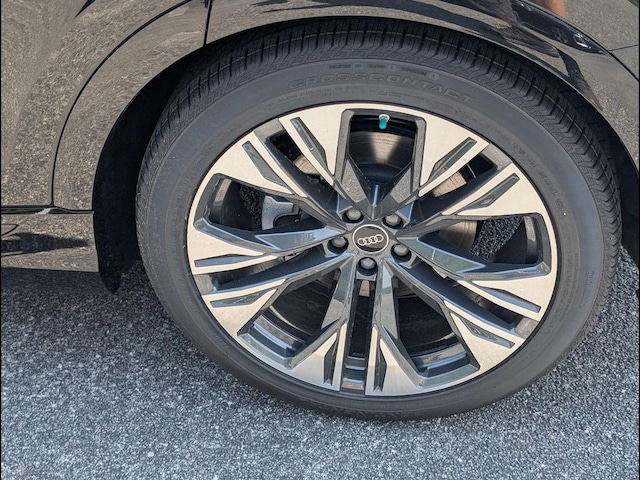 2026 Audi Q8 Premium Plus - Photo 17