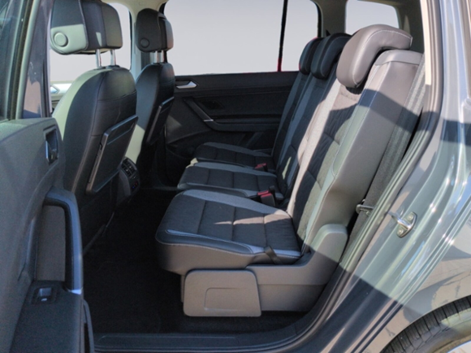 Volkswagen Touran – Bild 14