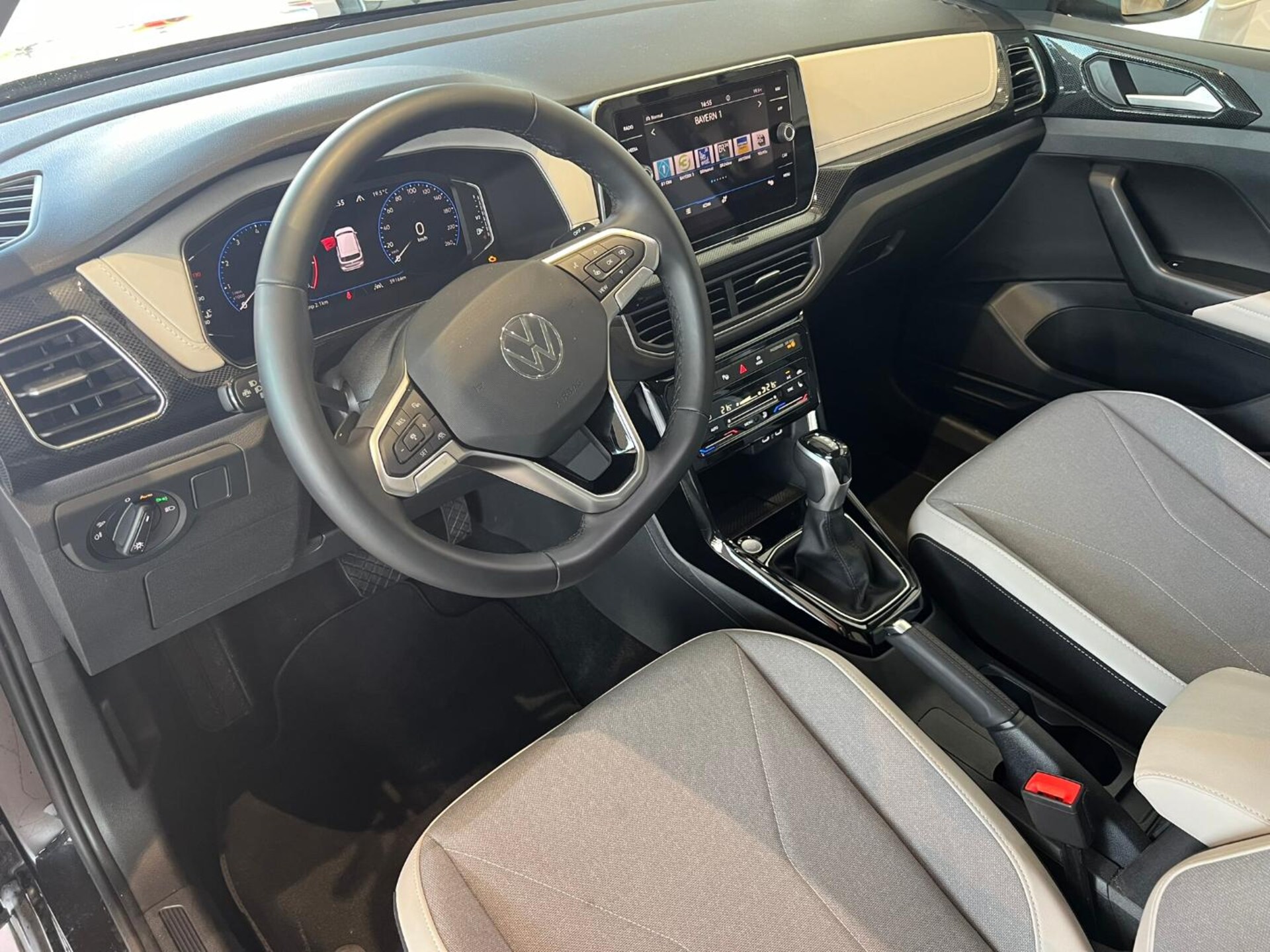 Volkswagen T-Cross Style