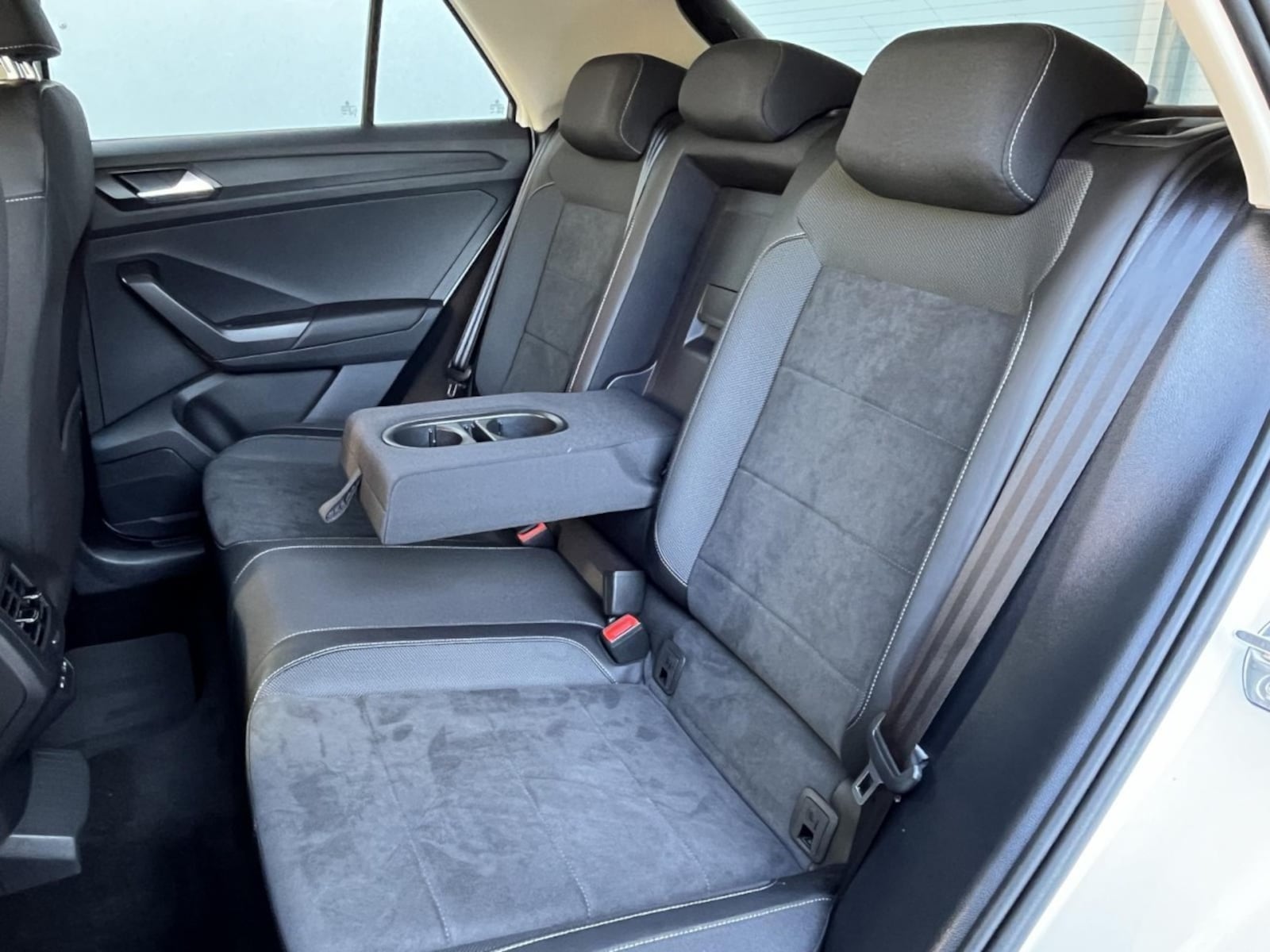 Volkswagen T-Roc – Bild 11