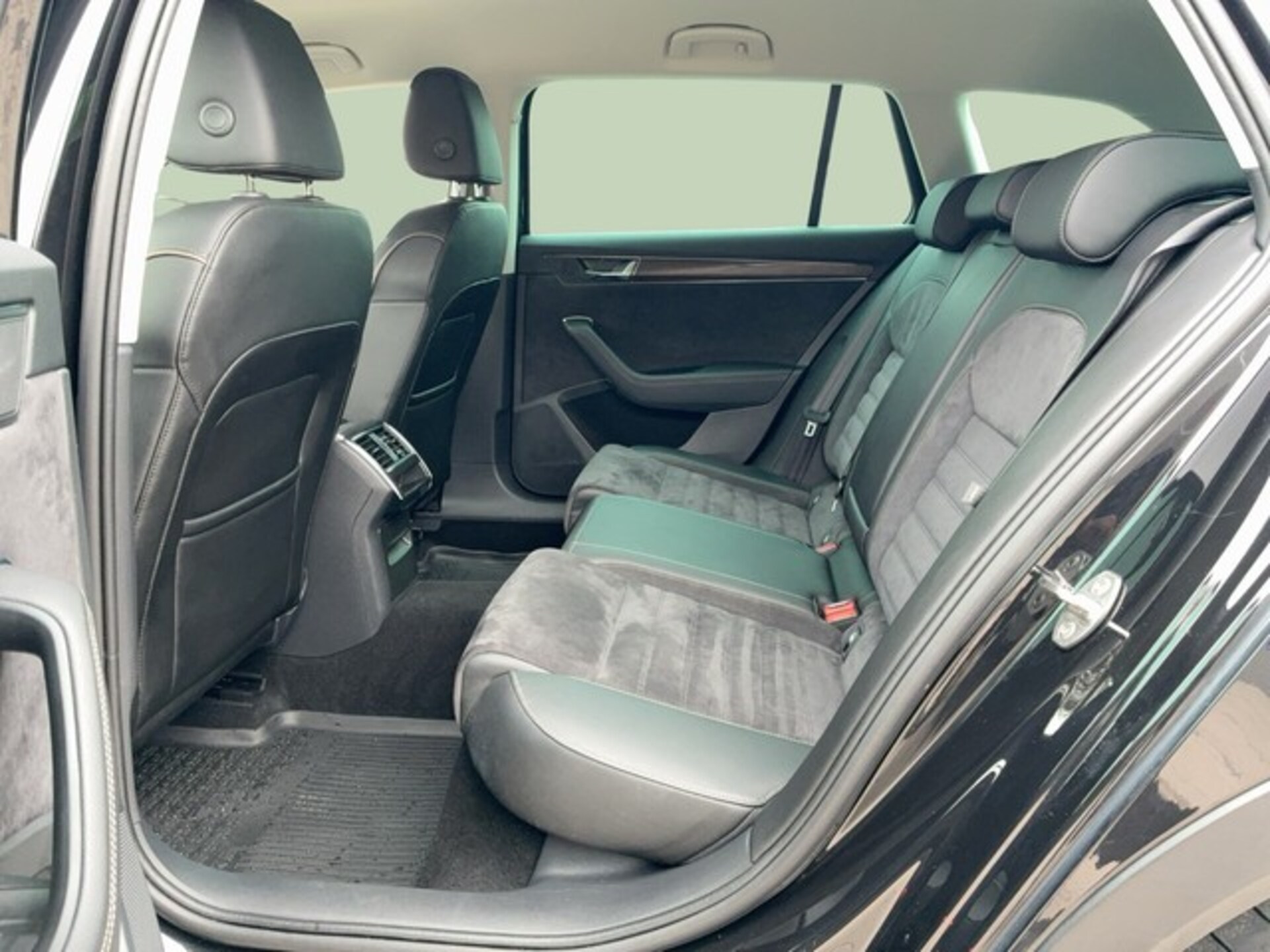 Skoda Superb Combi Scout