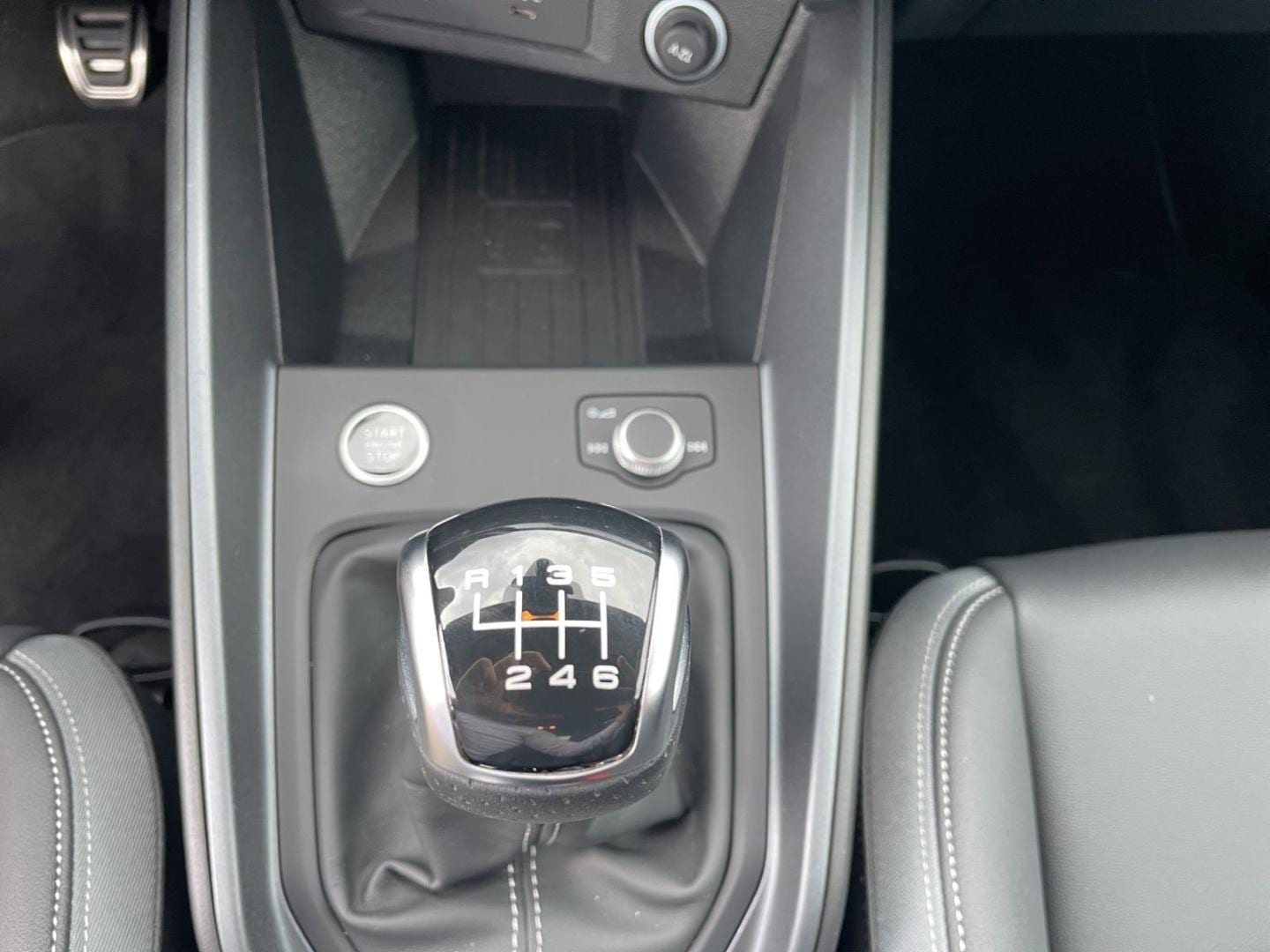 Bild über Audi A1 allstreet 30 TFSI Schaltgetriebe - für weitere Informationen kontaktieren Sie den Audi Partner