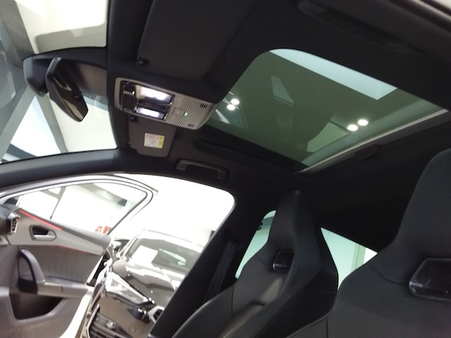 Bild des Autos 11