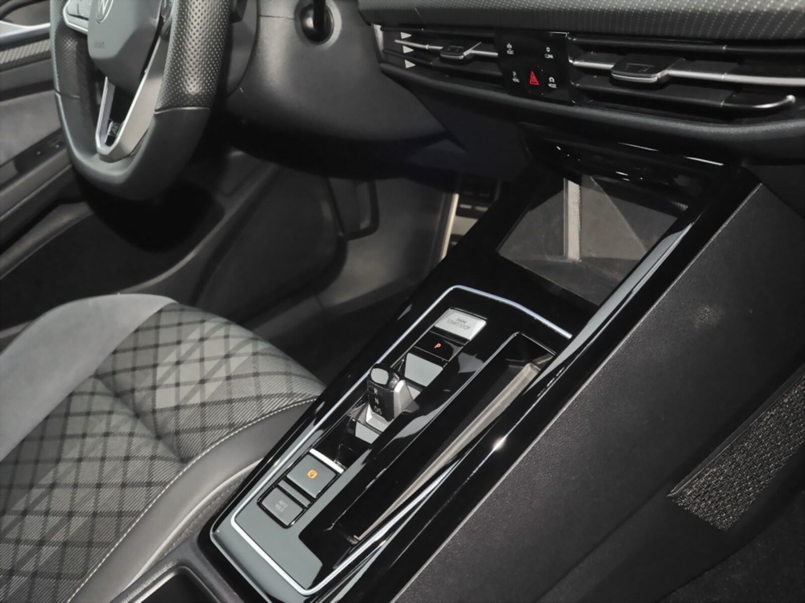 Volkswagen Golf – Bild 10