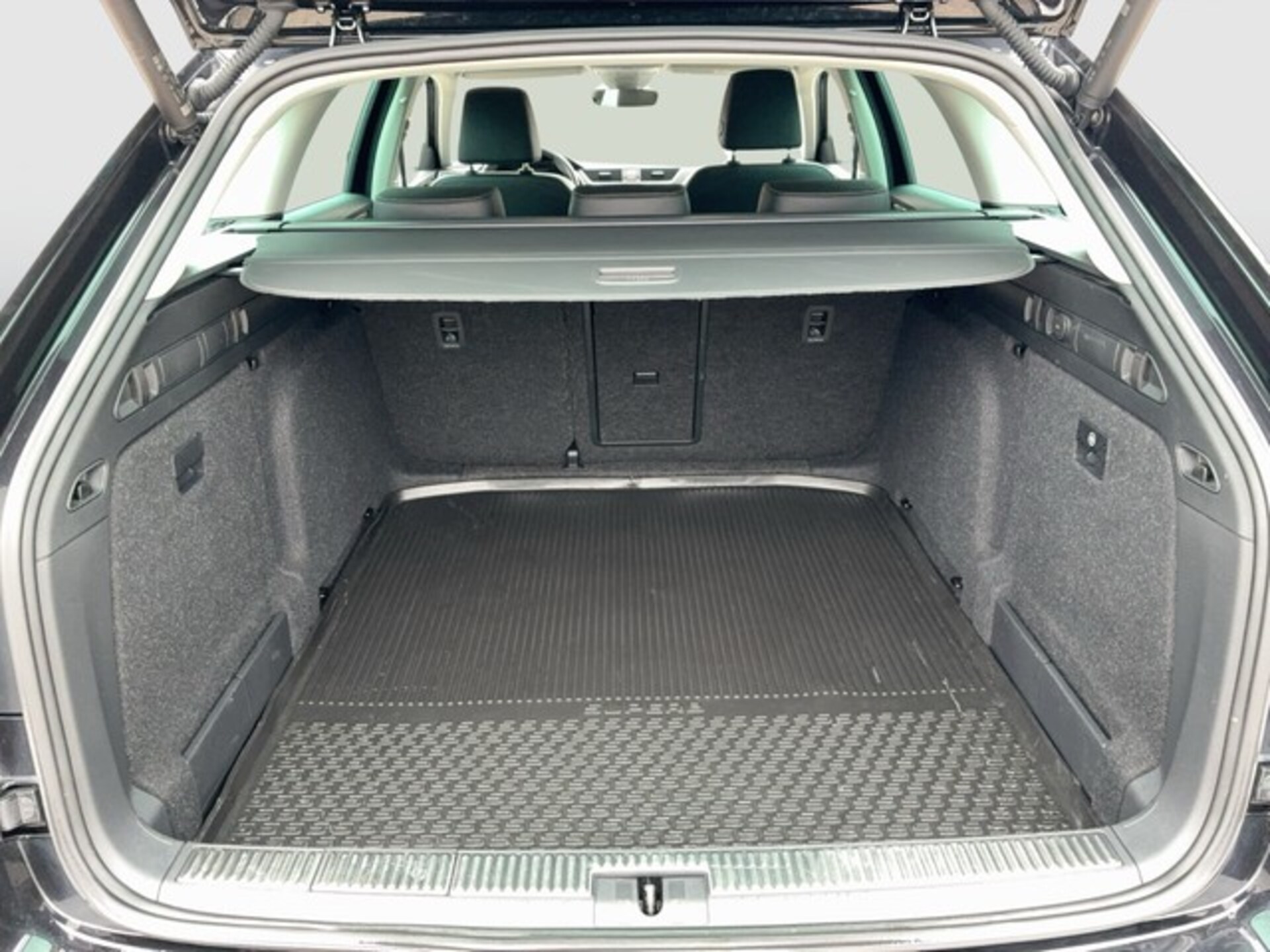 Skoda Superb Combi Scout