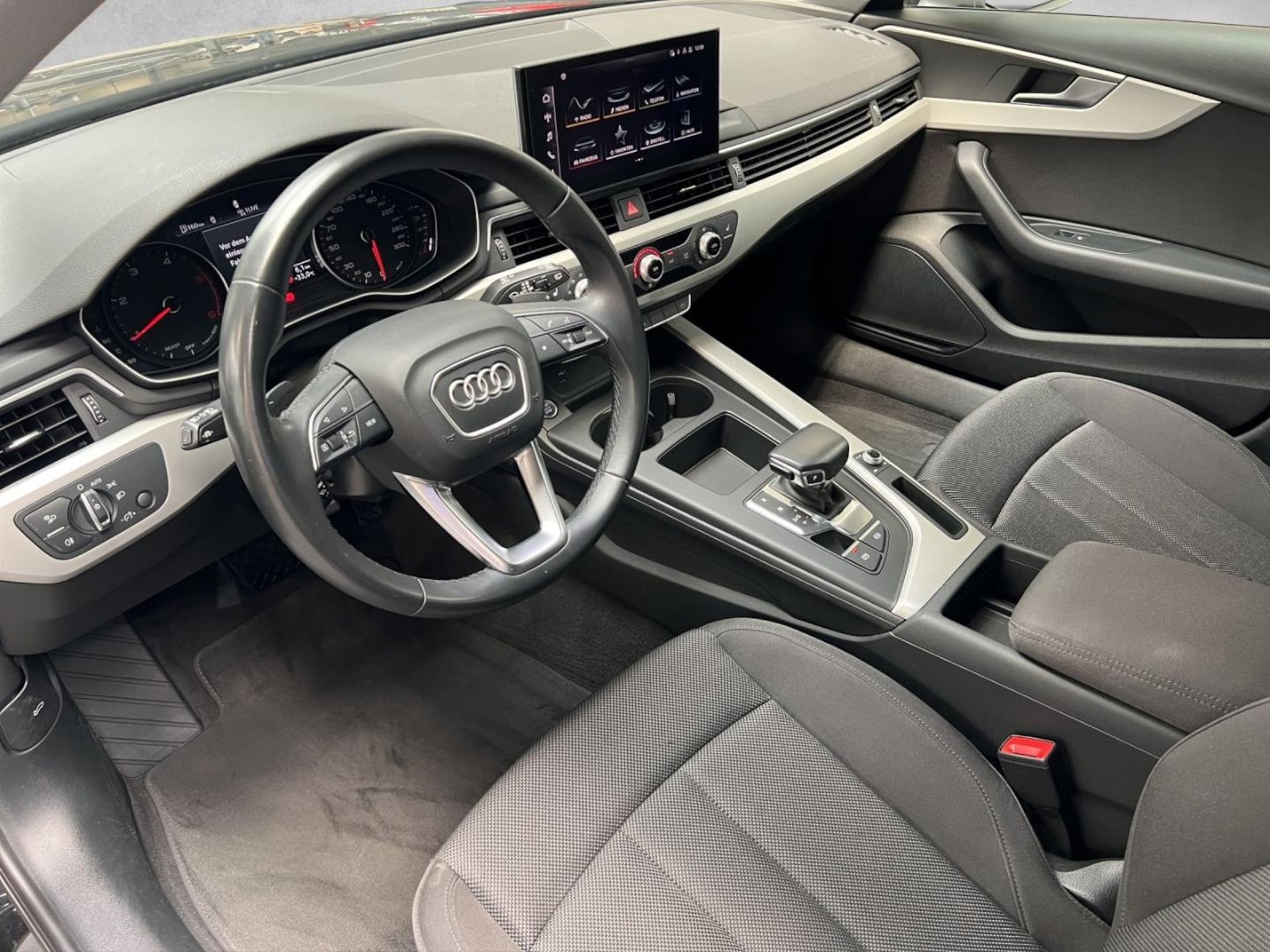 Audi A4 Avant Advanced