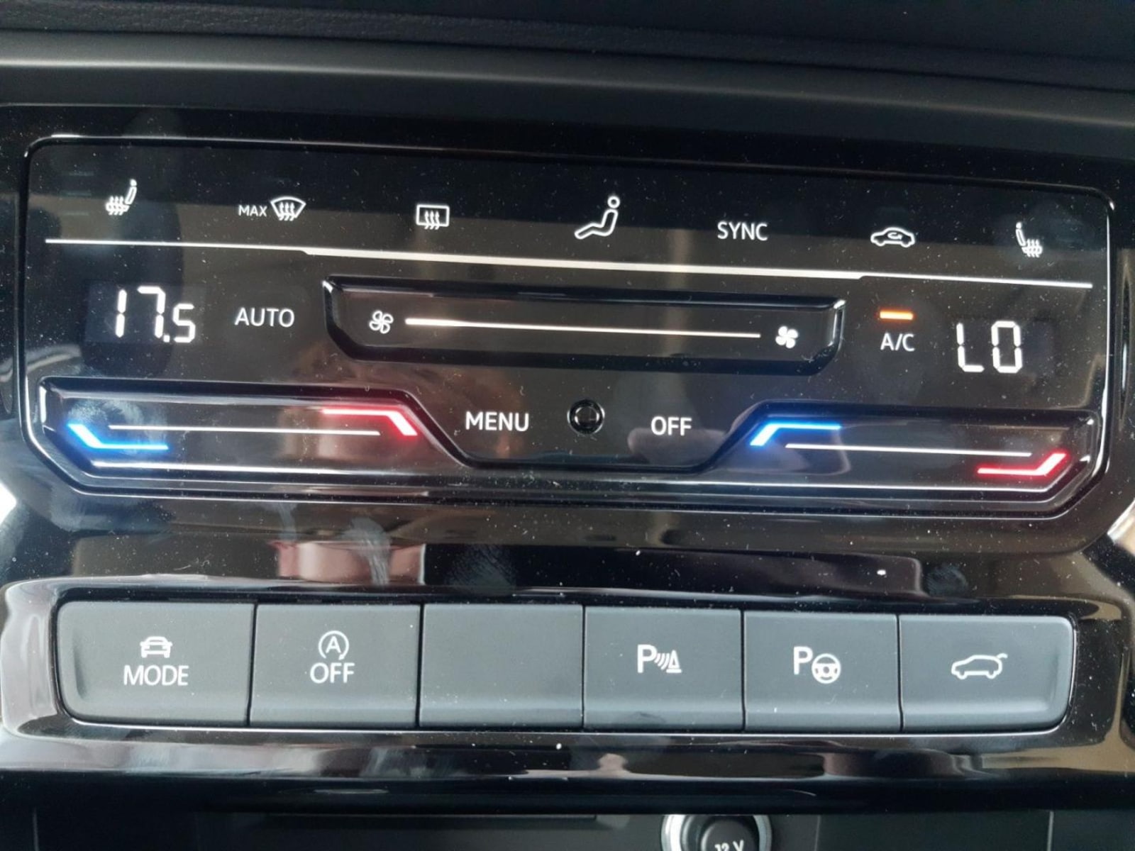 Volkswagen Touran – Bild 21