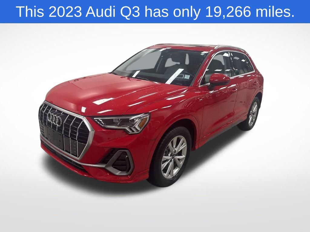 2023 Audi Q3 45 TFSI S Line Premium quattro's photo