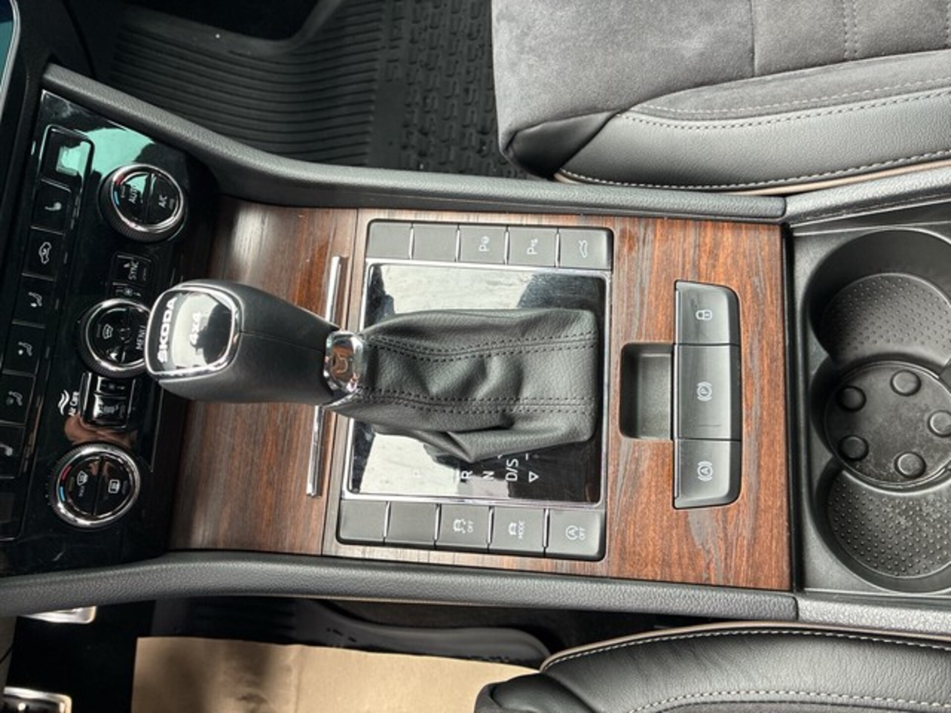Skoda Superb Combi Scout