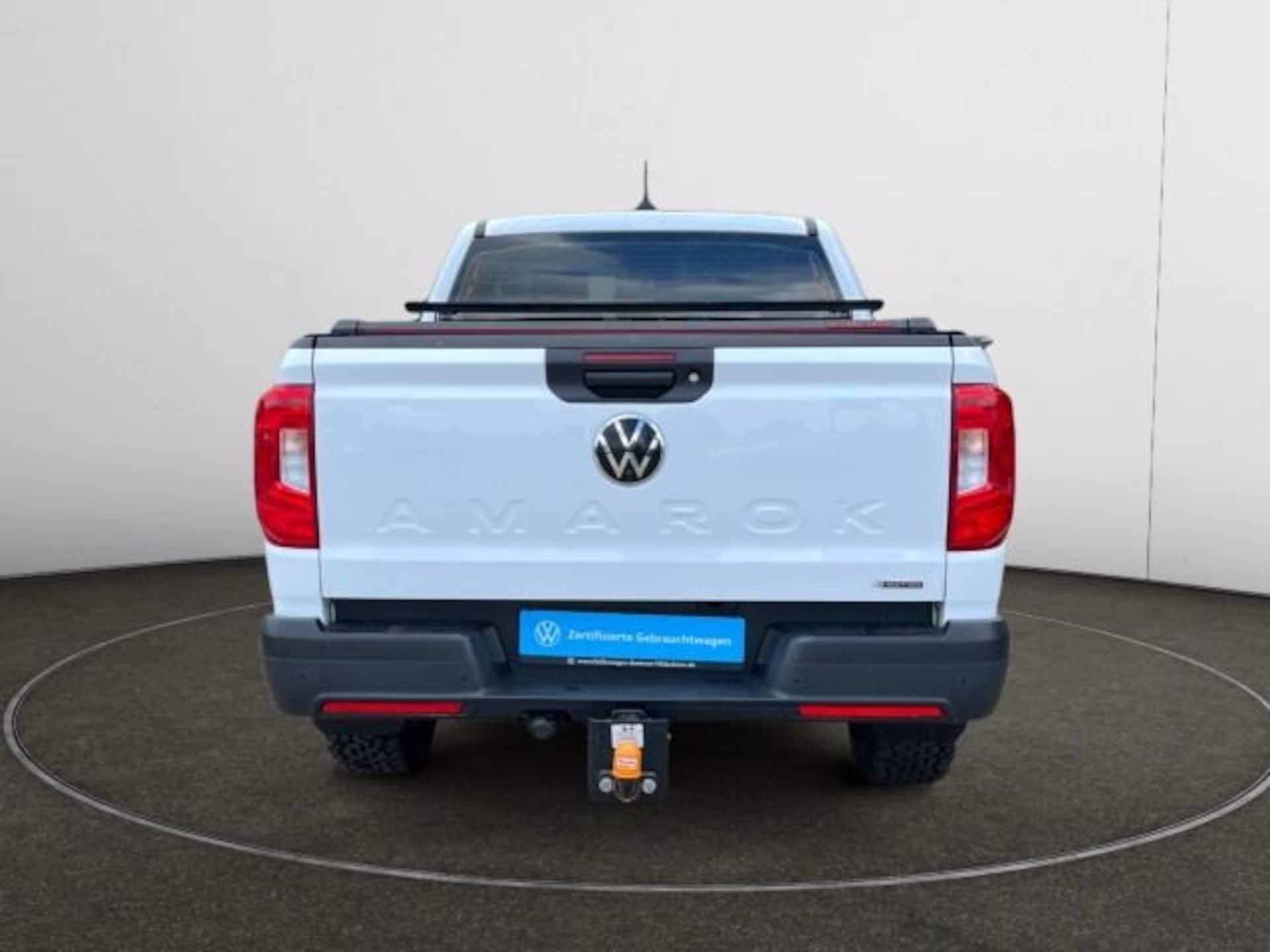 Volkswagen Amarok DoubleCab Basis-Modell