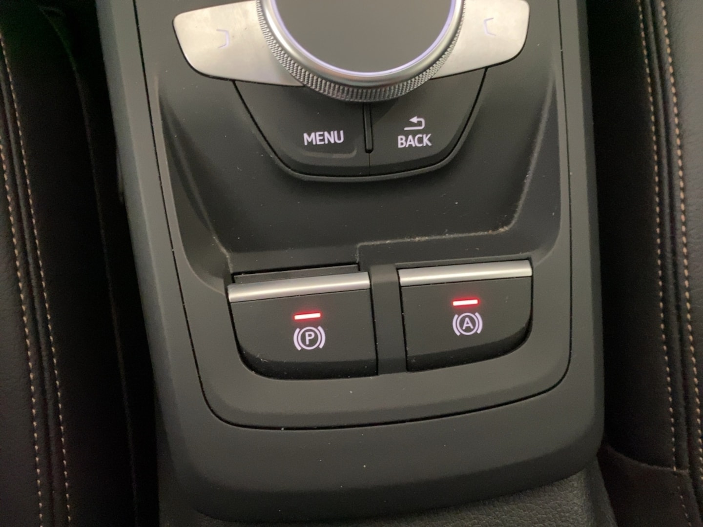 Bild über Audi Q2 S line 40 TFSI quattro S tronic - für weitere Informationen kontaktieren Sie den Audi Partner