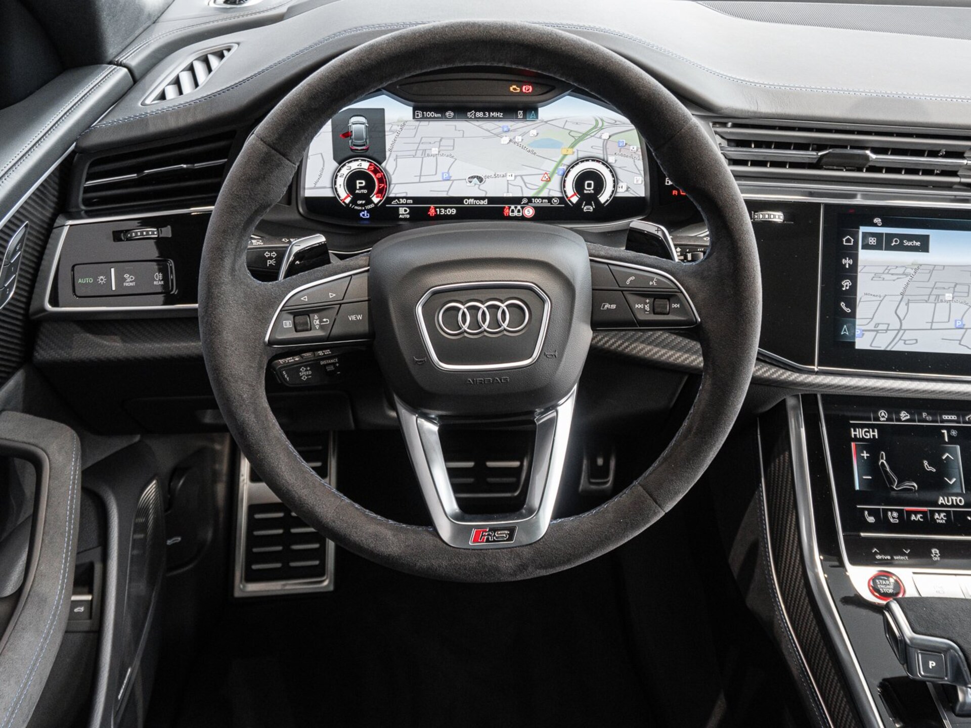 Audi RS Q8 SUV performance