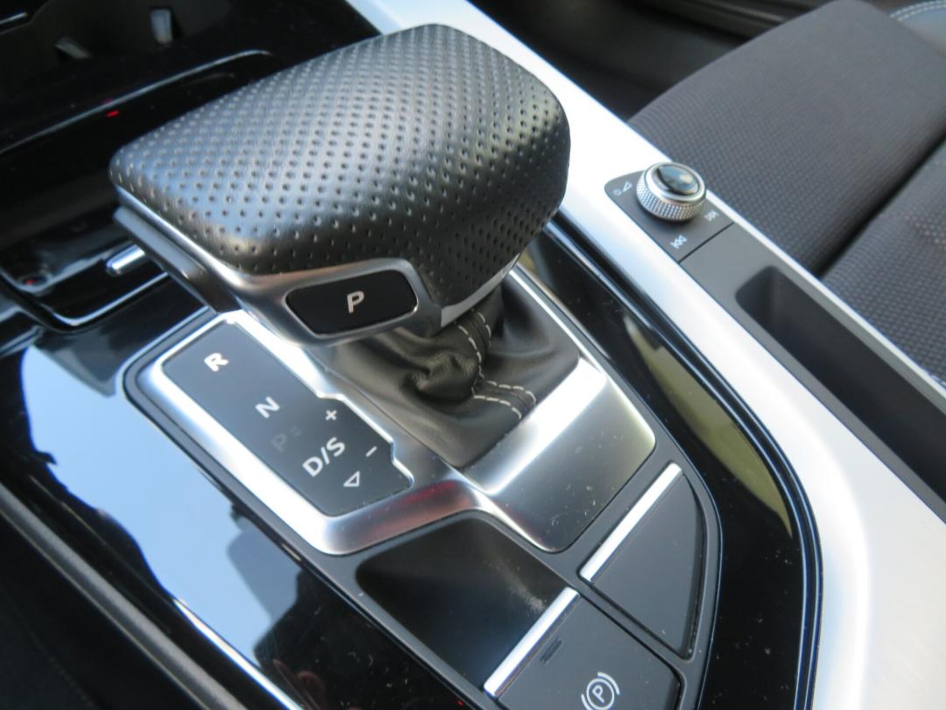 Audi A4 Avant S line
