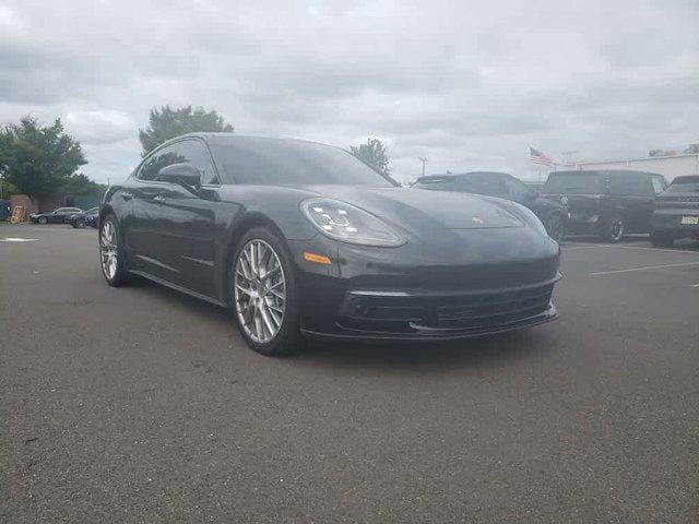 2018 Porsche Panamera Base
