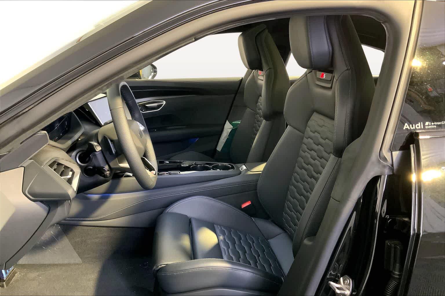 2026 Audi S e-tron GT Prestige - Photo 9