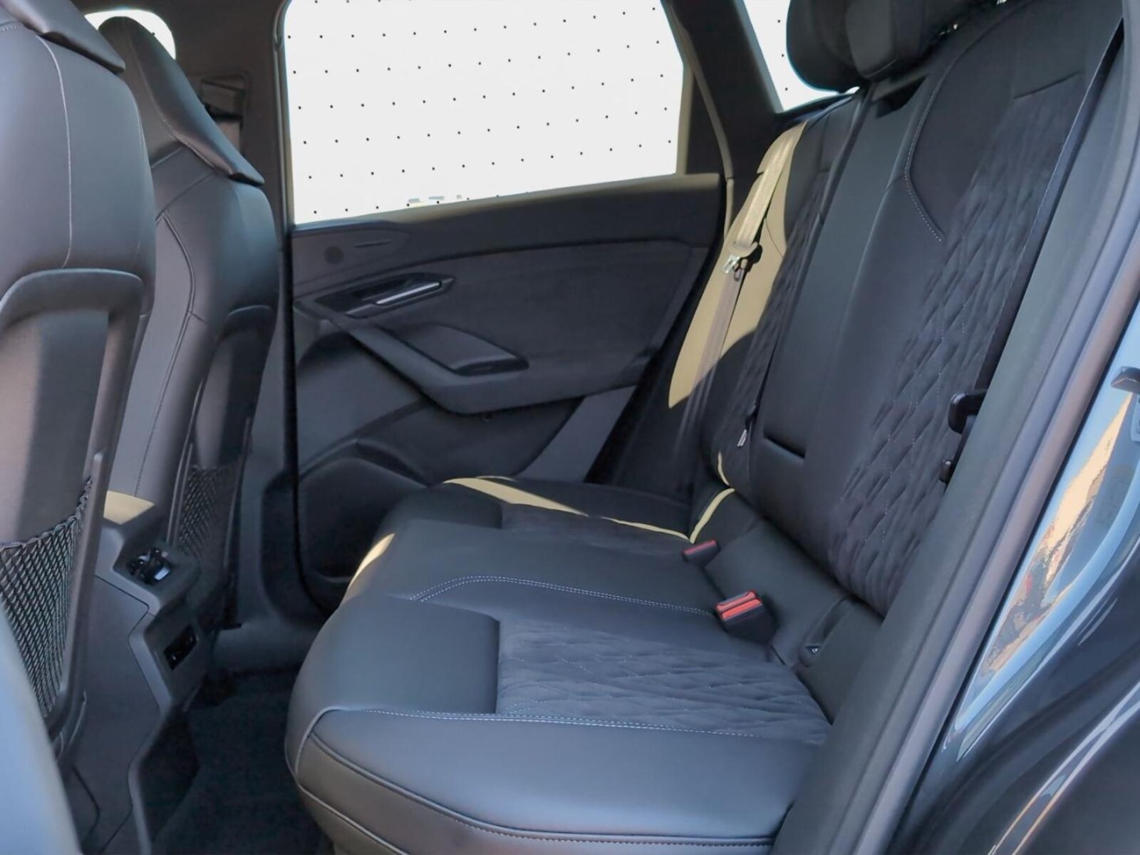 Audi Q6 e-tron – Bild 15