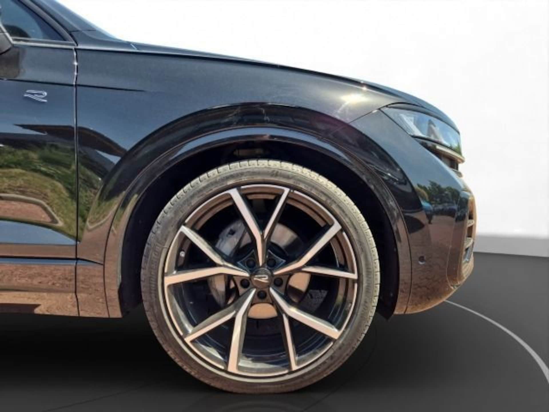 Volkswagen Touareg R-Line