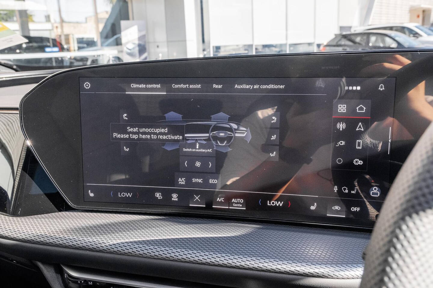 Image about Audi Q5 SUV e-hybrid quattro S tronic