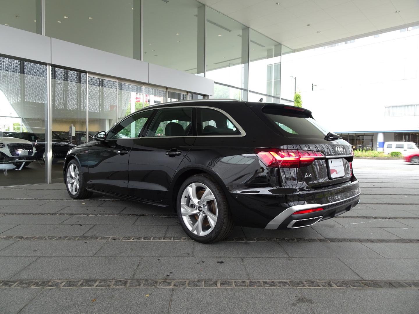 Audi A4 Avant